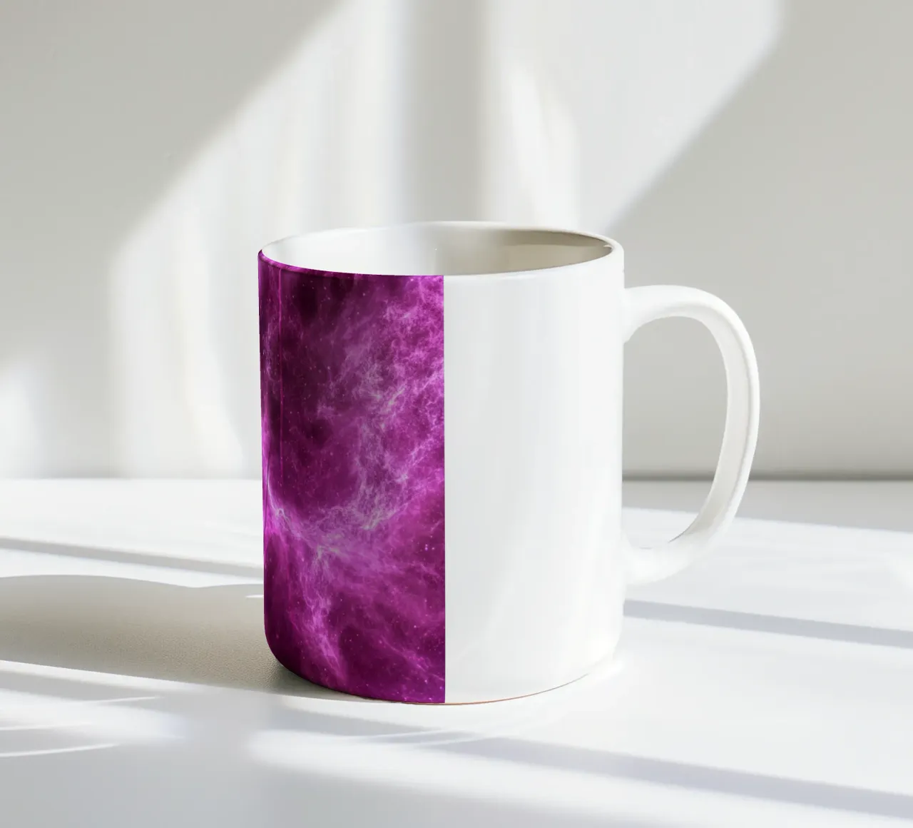Galaxy tazza in ceramica da RizwanaKhan
