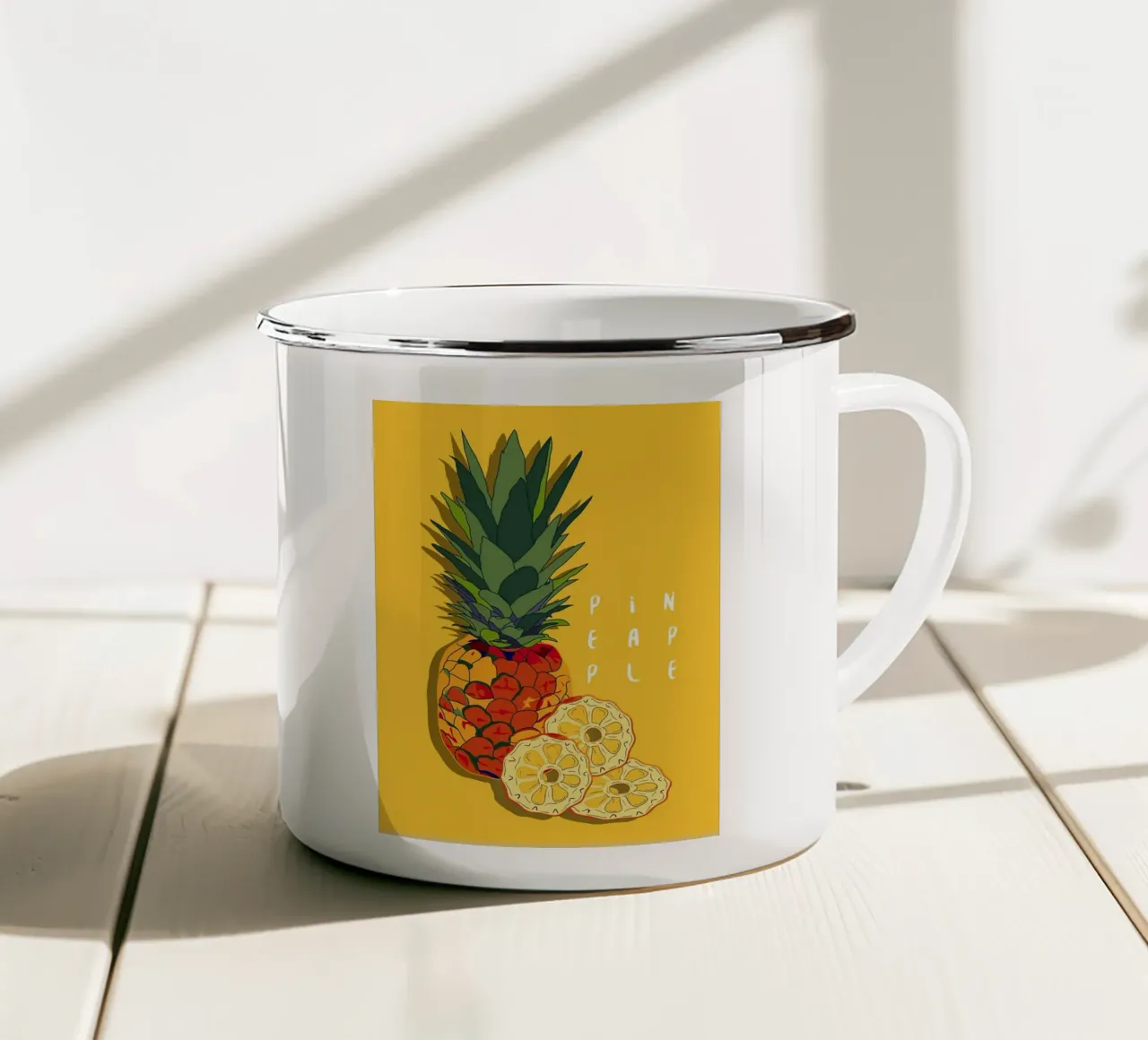 Ananas tazza in smalto da Sven B Strauss