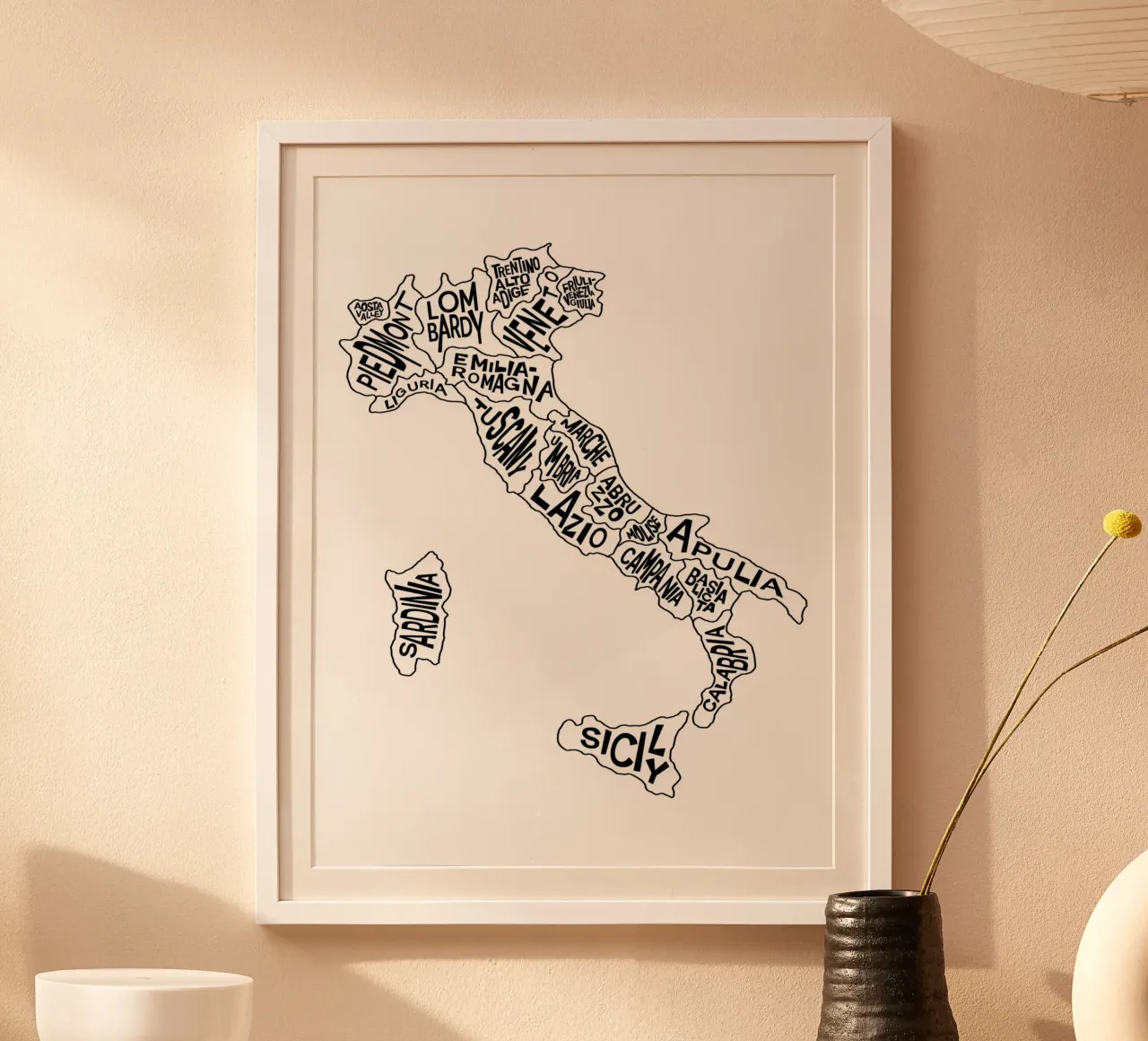 Map of Italy Poster mit Aluminium Rahmen von PinkCandyWalls