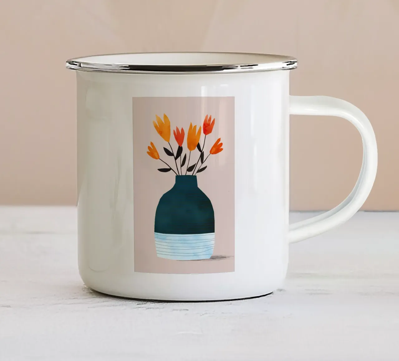 Fiori arancioni in vaso blu tazza in smalto da Jose