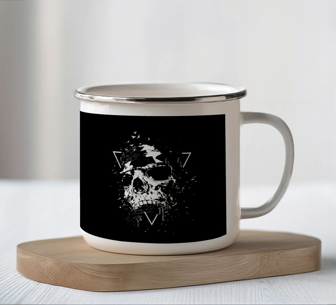 Skull X (b&w) tazza in smalto da Balazs Solti