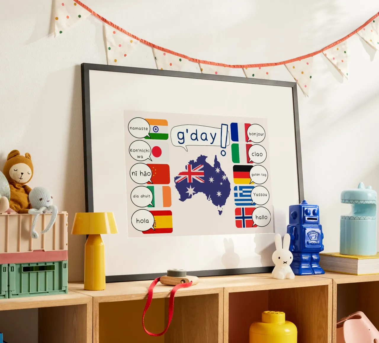 Affiche éducative "Greetings of the World" - World Flags Art poster avec cadre en bois de vintagepod