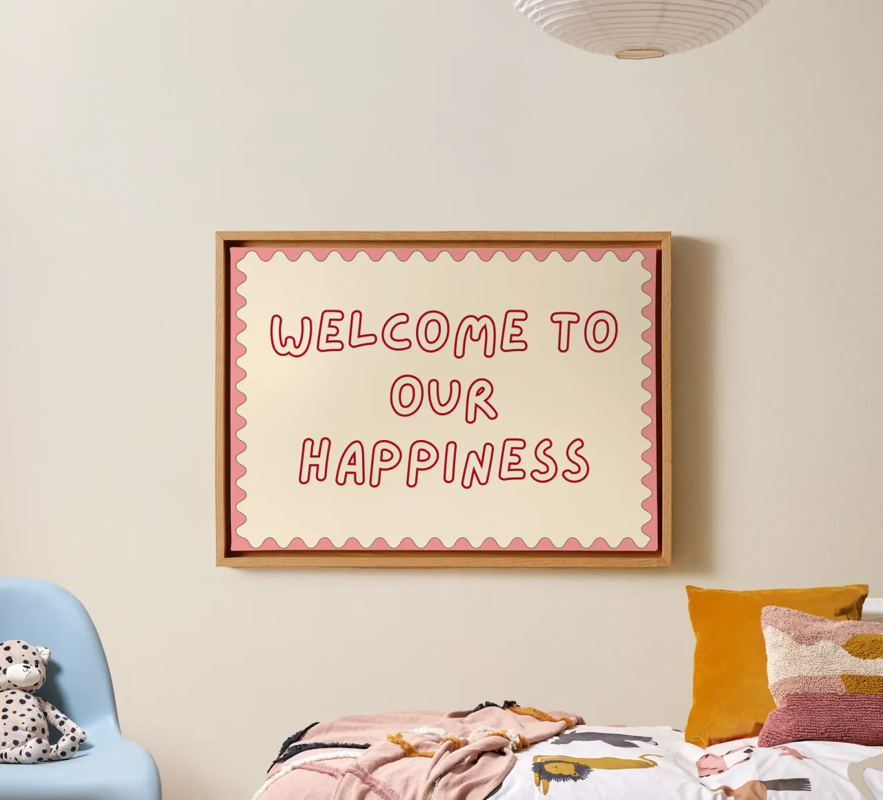 Arte da parete "Welcome to Our Happiness" - Decorazione per la camera dei bambini tela con Cornice a cassetta da vintagepod