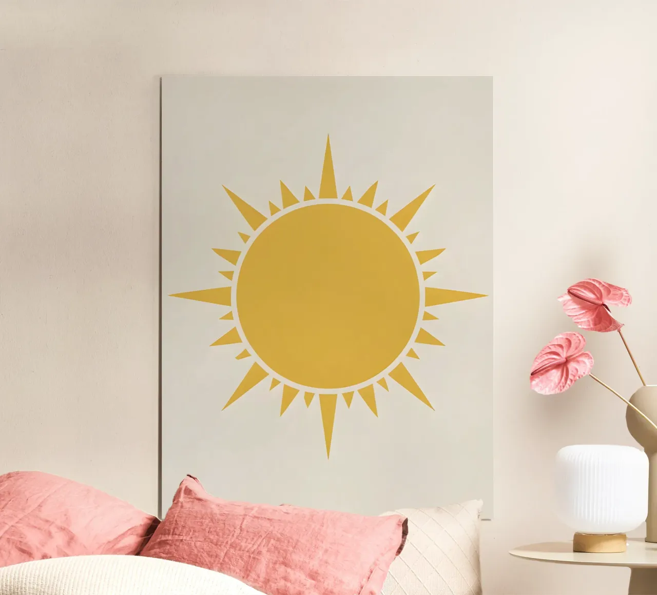 Circolo del Sole poster con telaio in legno da The Green Room