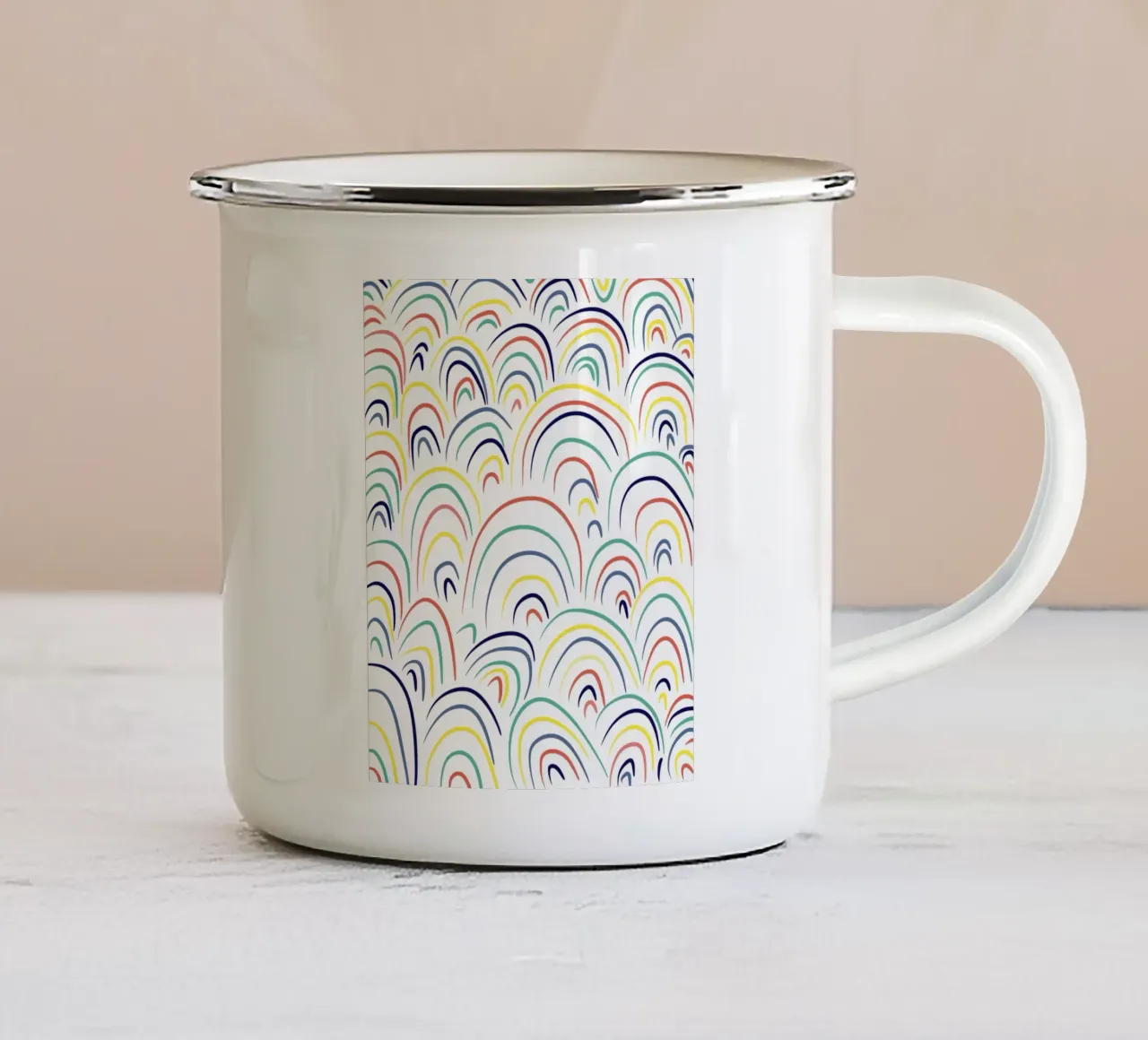 Arcobaleni tazza in smalto da Little Dean