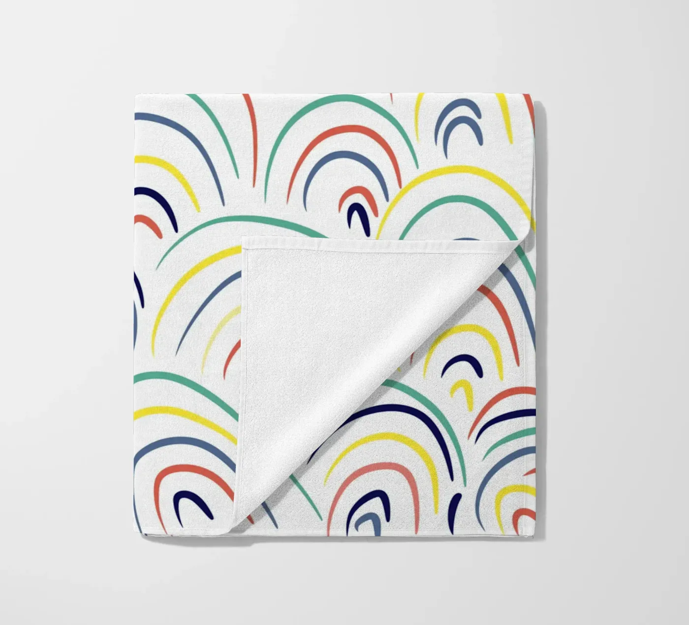 Regenbögen Strandtuch von Little Dean