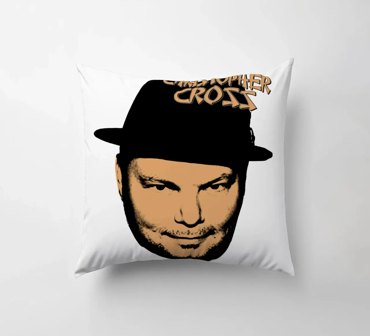 Pop Rock Christopherr Cross cuscino da igoshdesigns