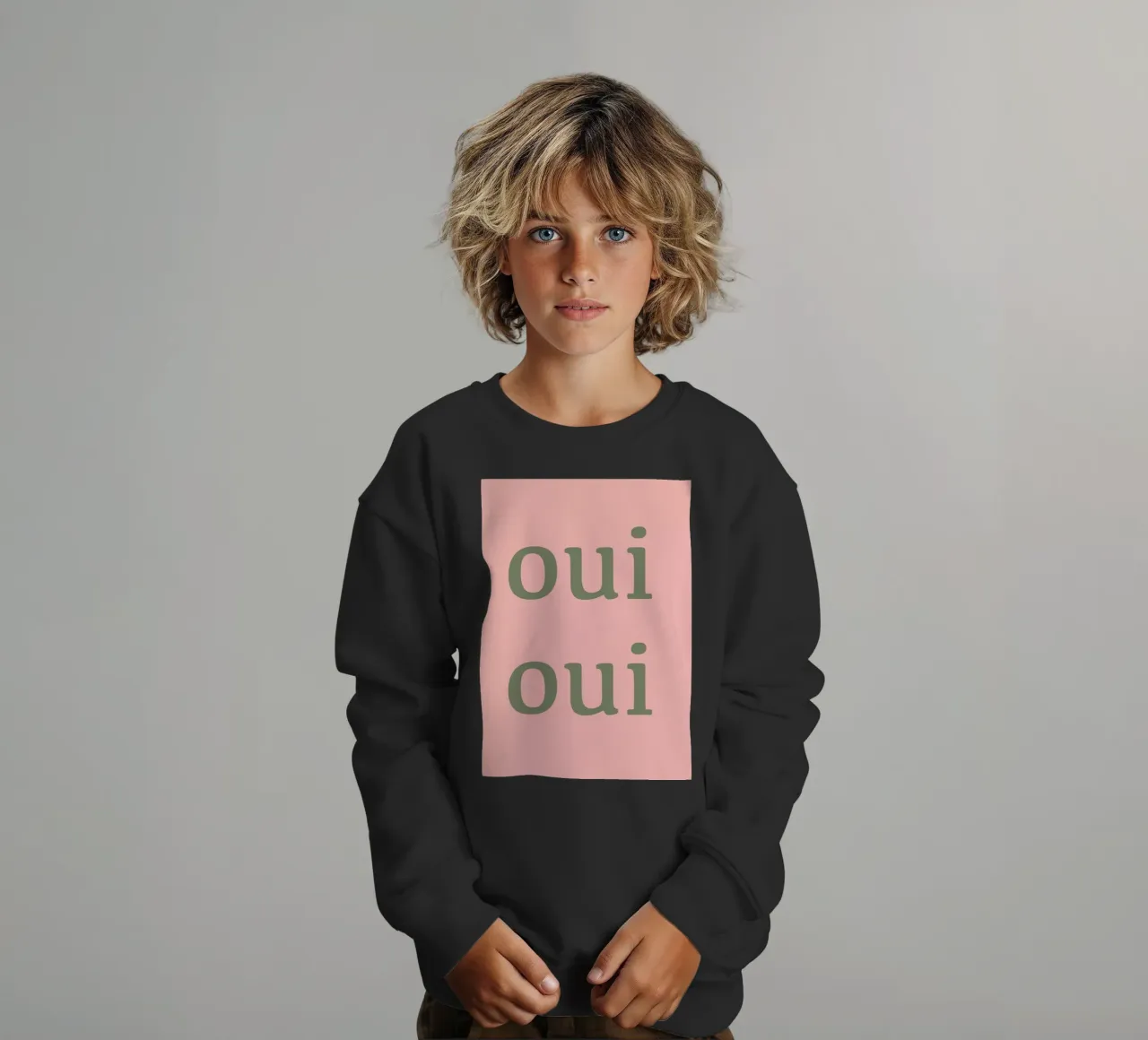 Oui Oui design tipografico francese felpa bambino da Proper job studio