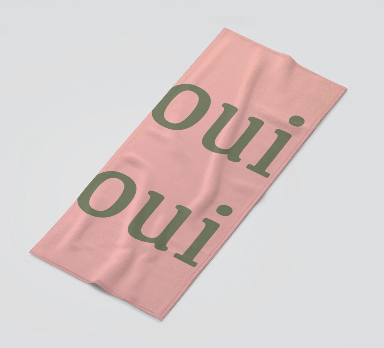 Oui Oui design tipografico francese telo mare da Proper job studio
