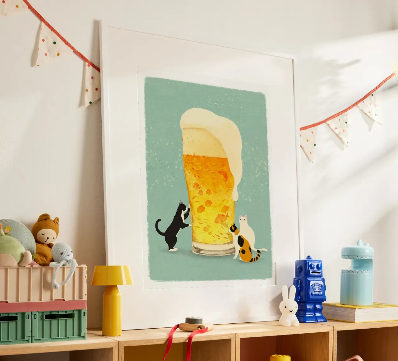 cat with beer poster con telaio in plastica da sunity