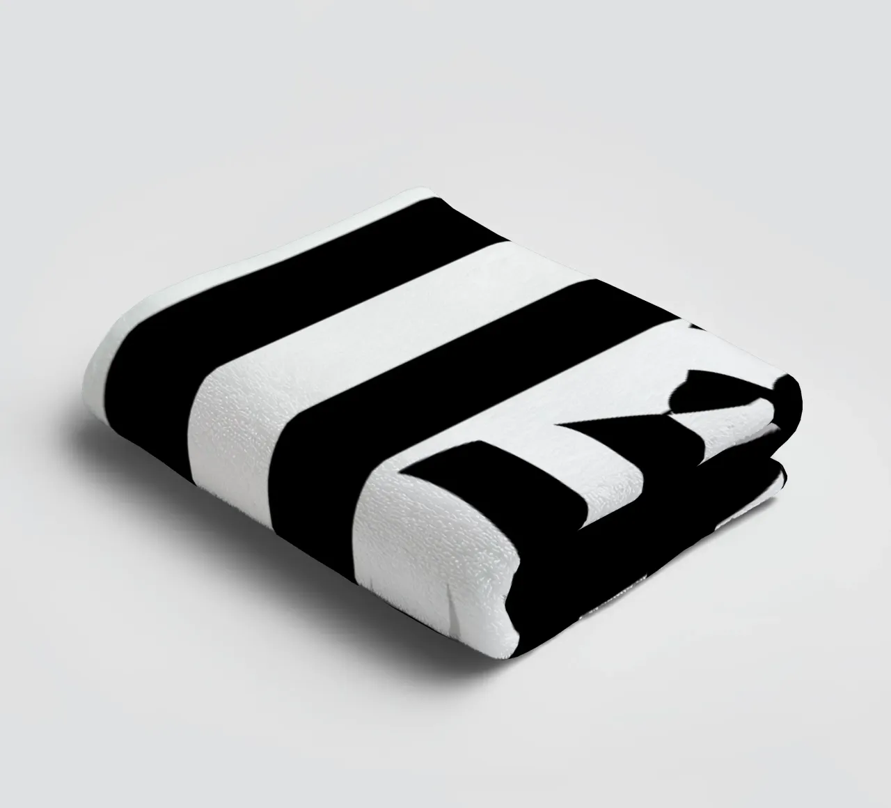 Striping legs towel by Ctoft