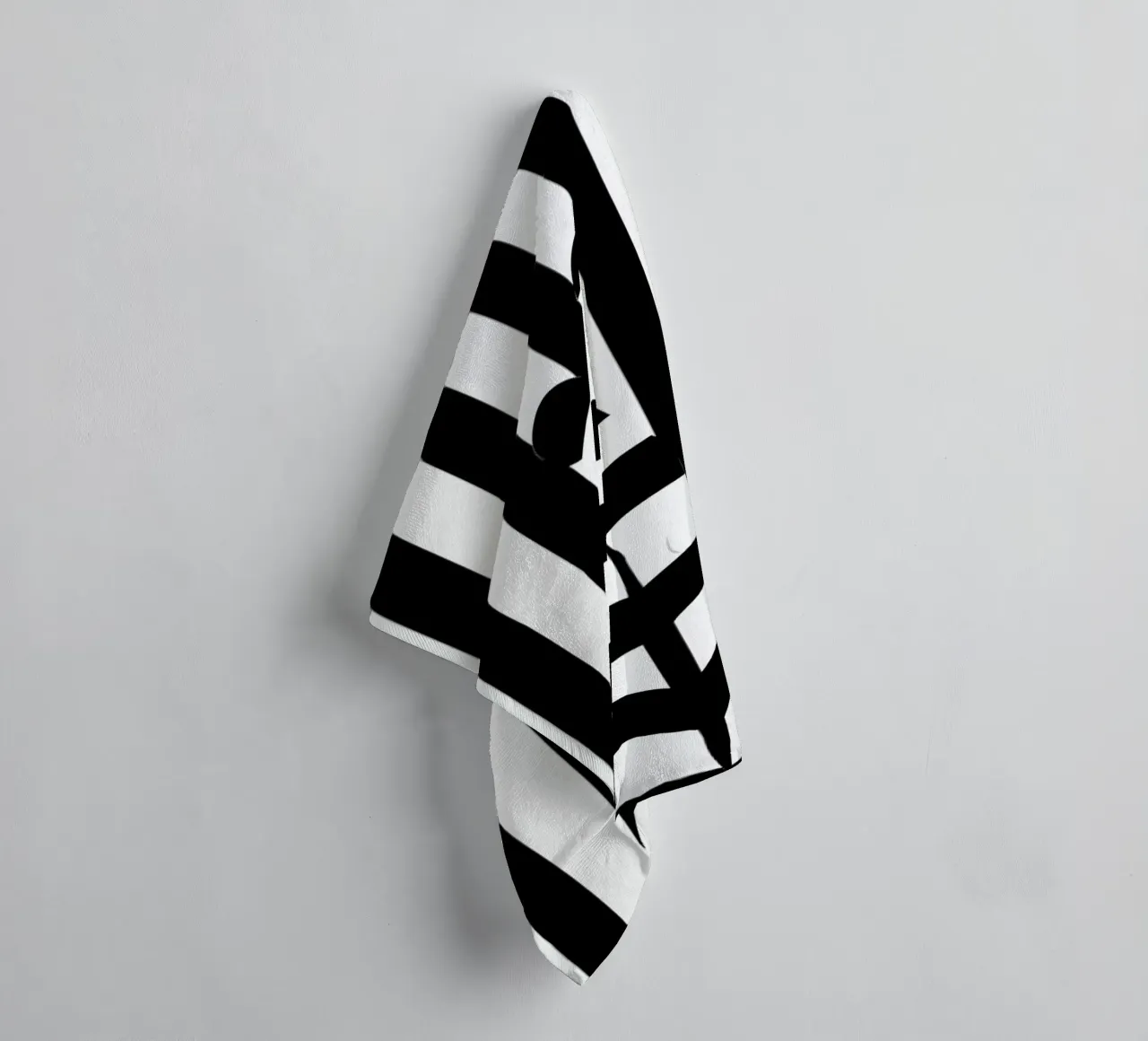 Striping legs towel by Ctoft