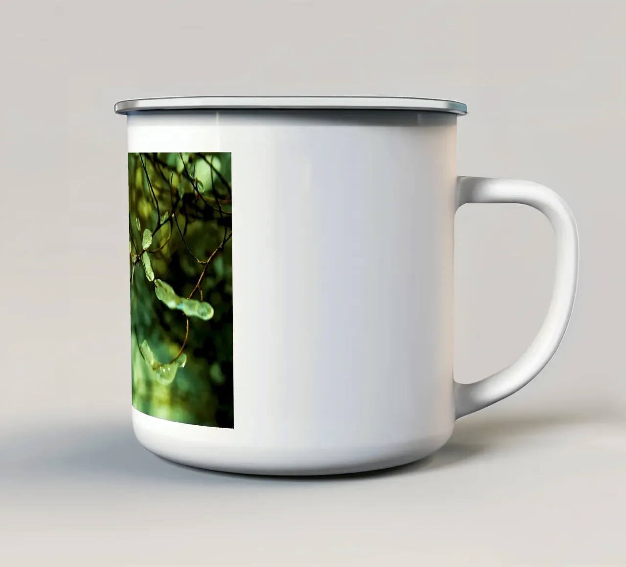 Smaragdgroene ijsdruppels op wintertakken - Fine Art Print emaille mok van jay