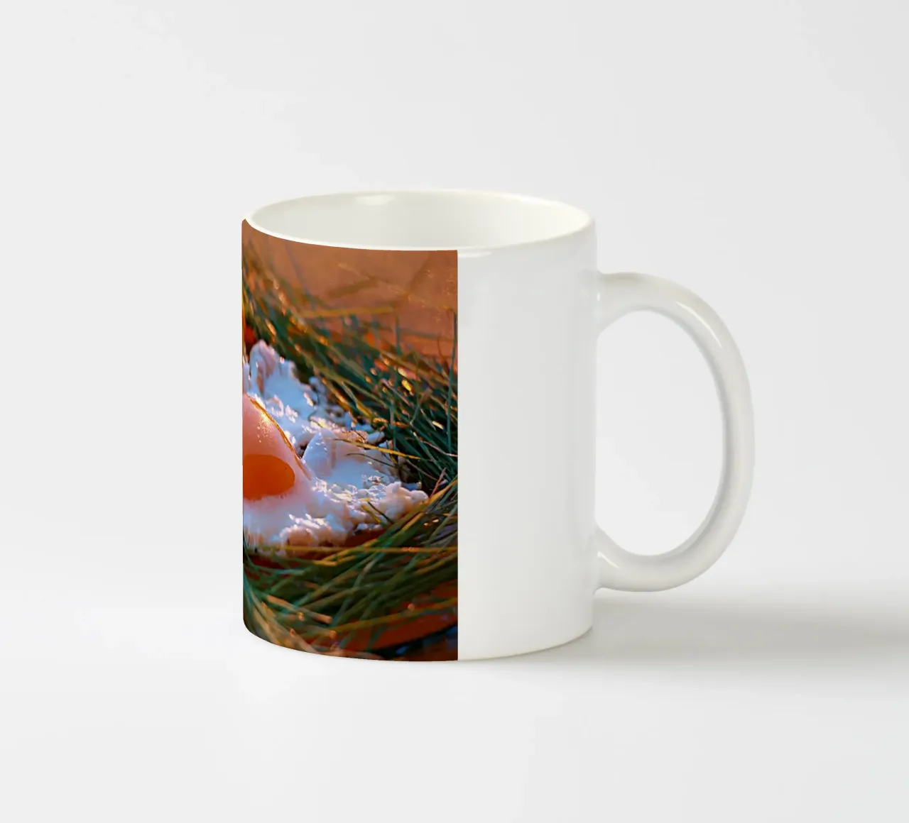 Sunny Side Up Eggs in a Nest - Kunstdruck Stillleben Keramik Tasse von jay