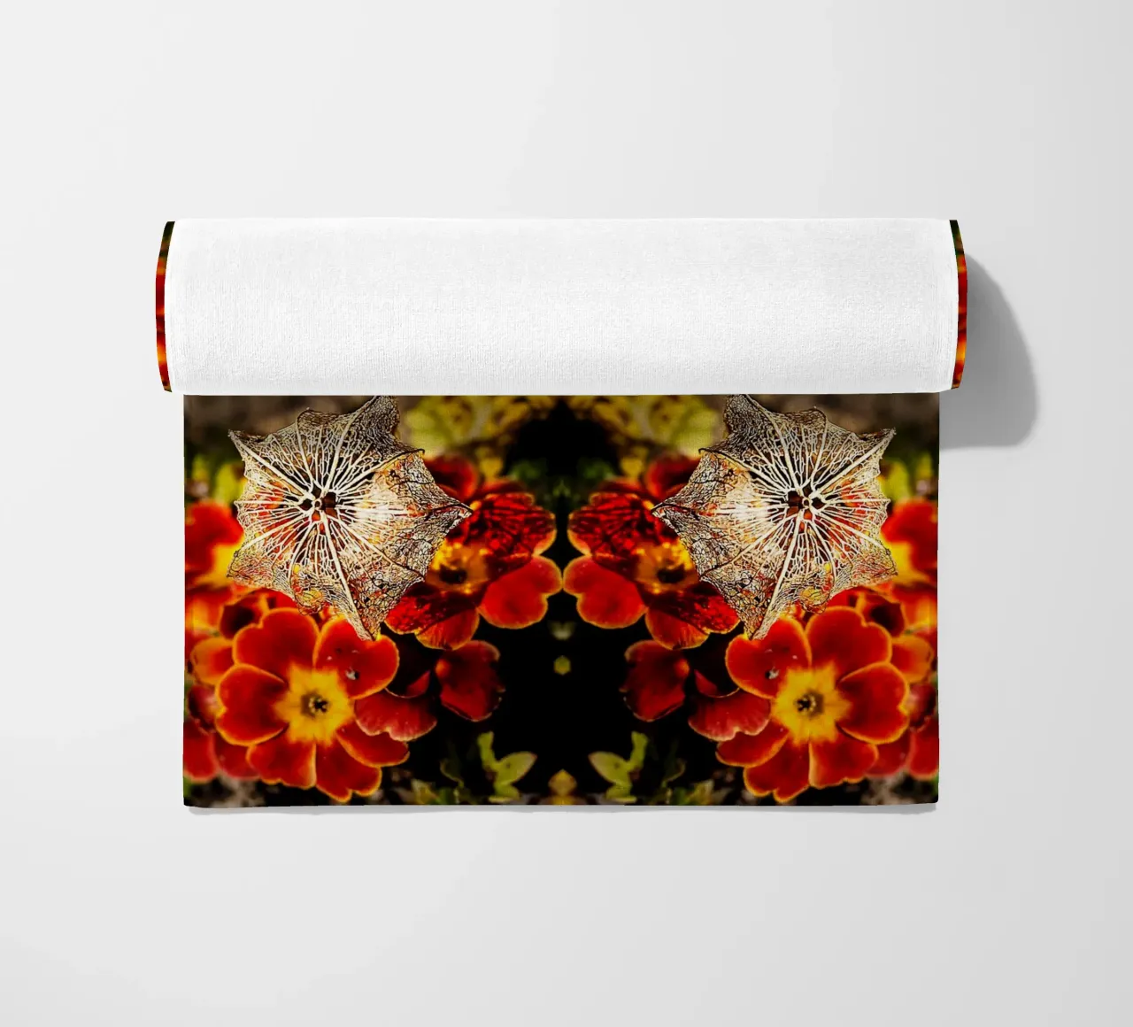 Mesmerized by your alien look – Mirroring Fine Art Print beach towel by jay