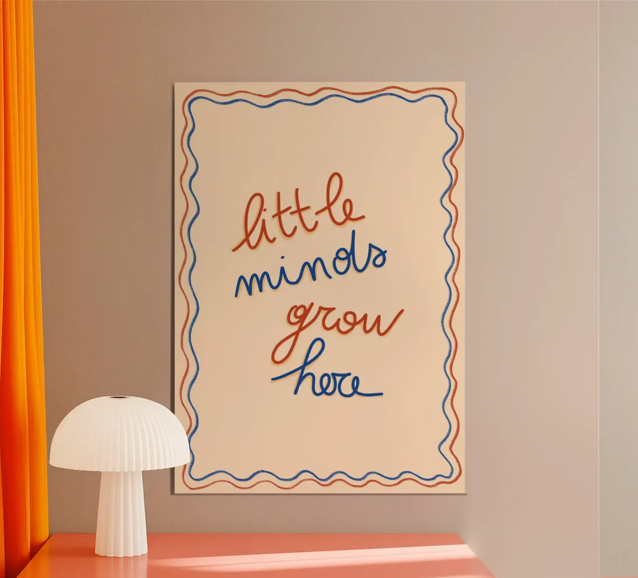 Poster con citazione educativa "Le piccole menti crescono qui". poster con telaio in alluminio da vintagepod