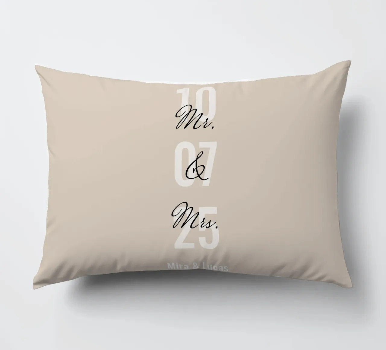 Immagine di matrimonio "Mr&Mrs" personalizzata con nome e data cuscino da Liebesbeweise