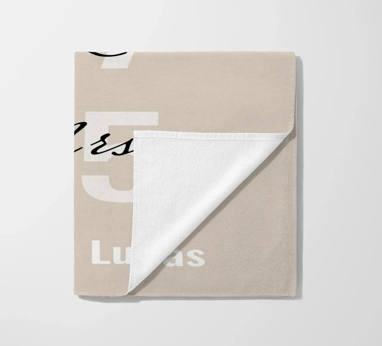 Immagine di matrimonio "Mr&Mrs" personalizzata con nome e data telo mare da Liebesbeweise