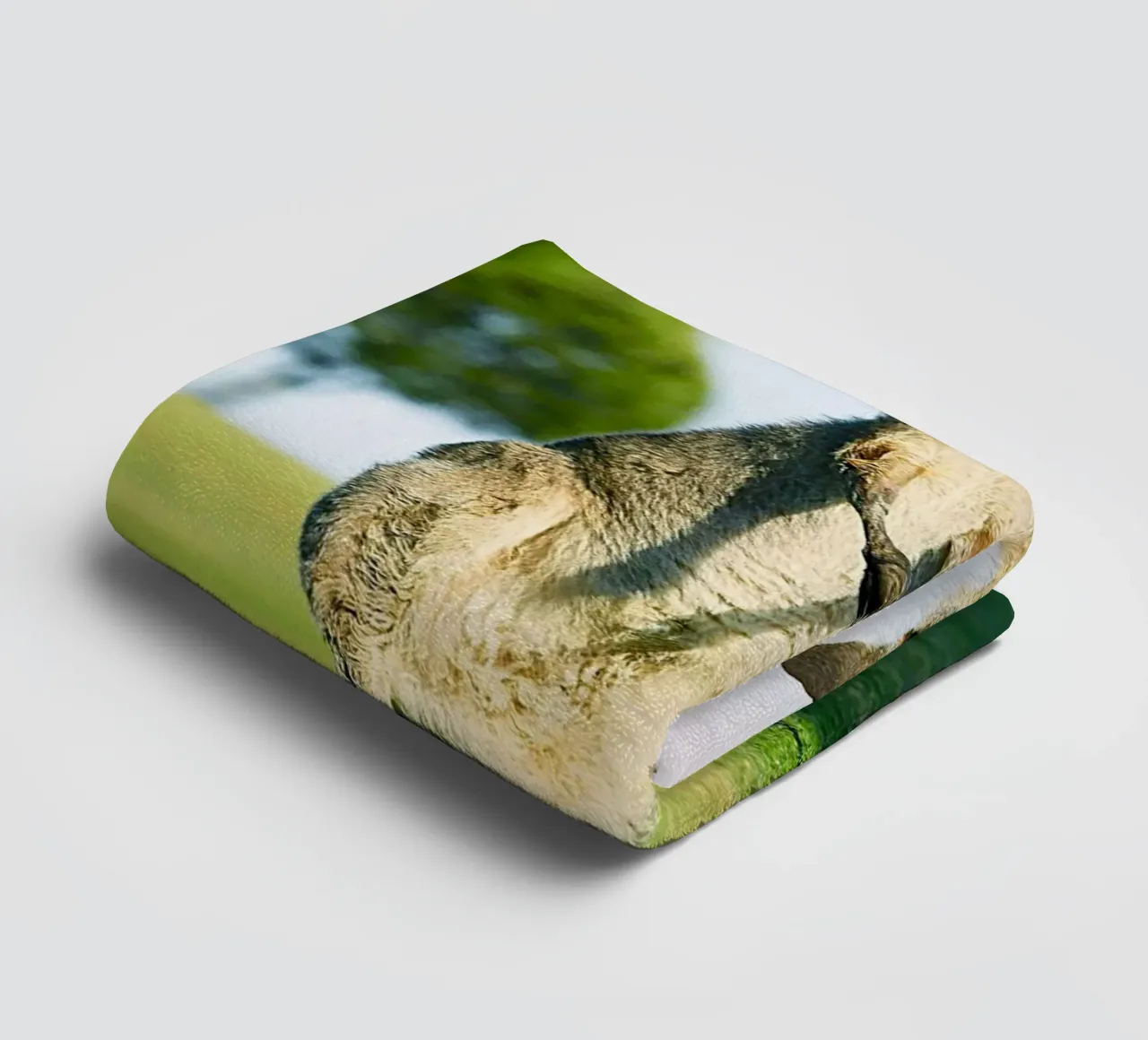 Spring in design badhanddoek van Nature's Palette