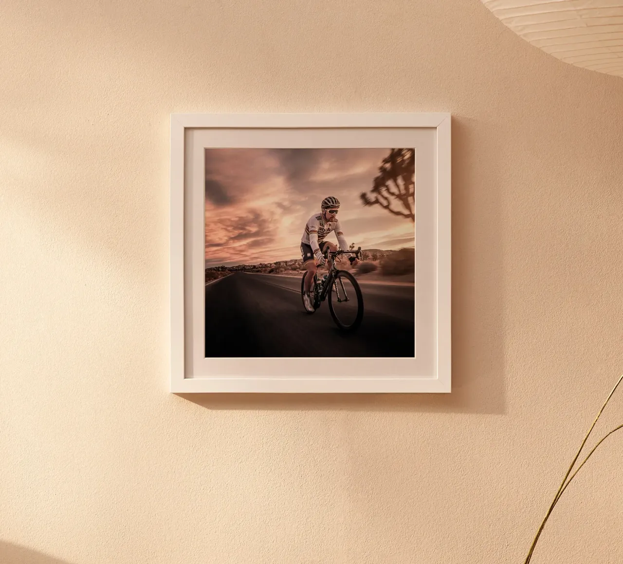 in bicicletta da soli poster da ambo store