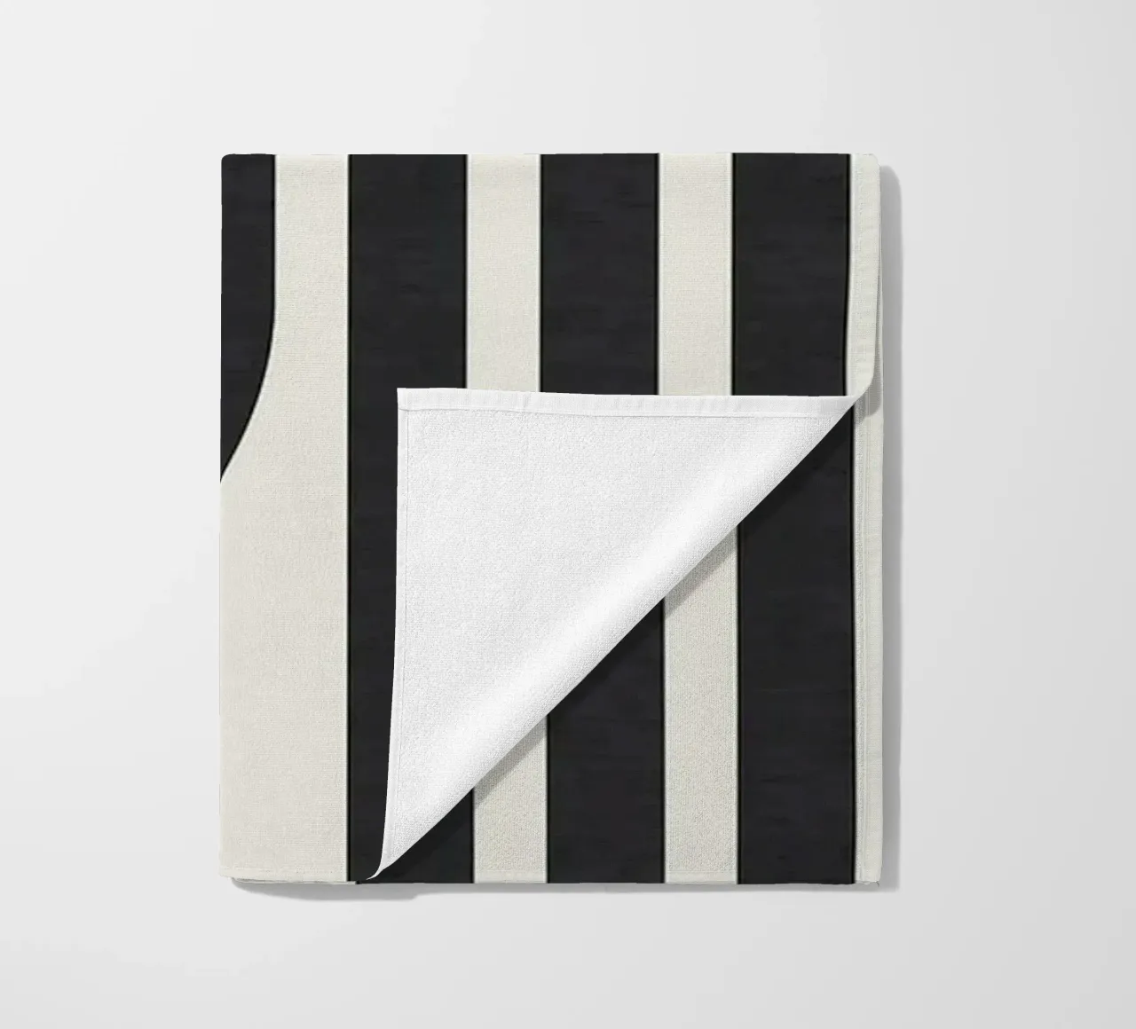 Linee minimaliste telo mare da Sabine Klein