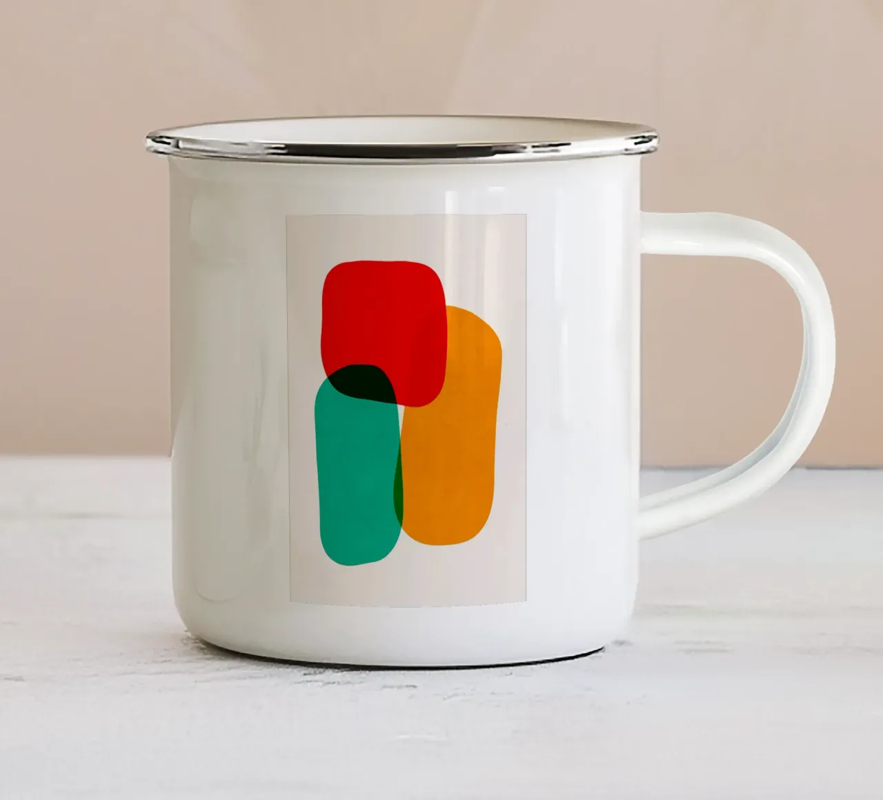 Forme colorate tazza in smalto da Sabine Klein