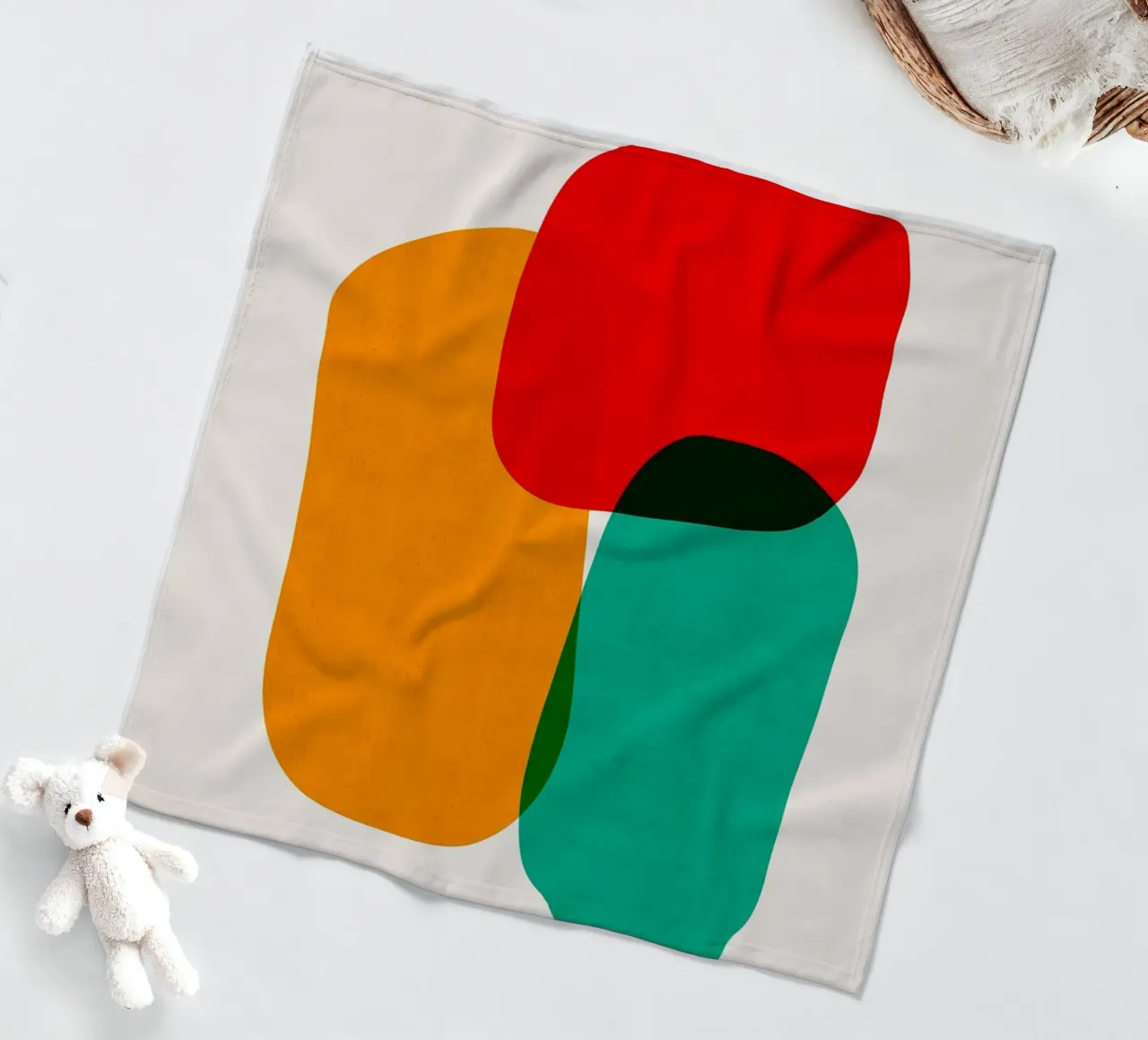 Forme colorate coperta in pile da Sabine Klein