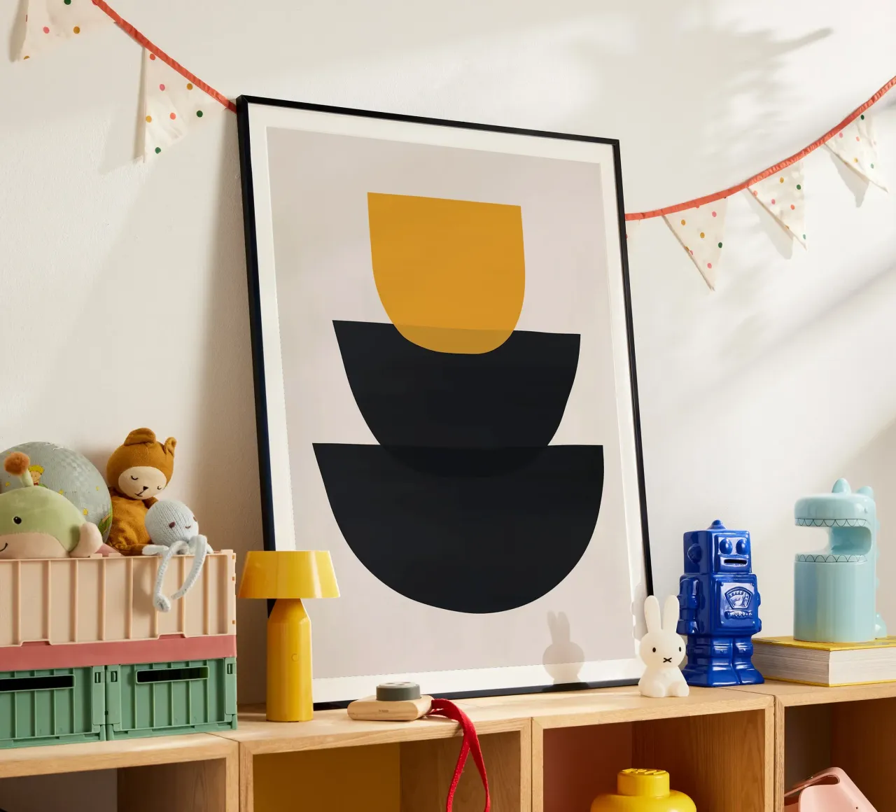 Design organico poster con telaio in legno da Leon Franke