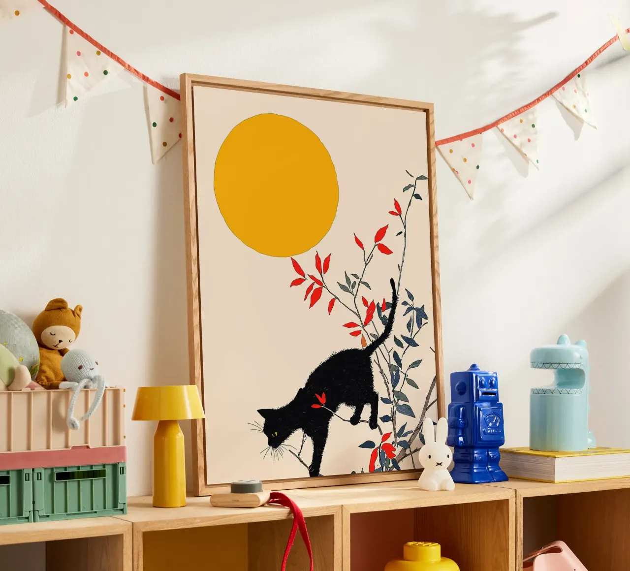 Gatto nero su un albero plexiglass da Hannah Meyer