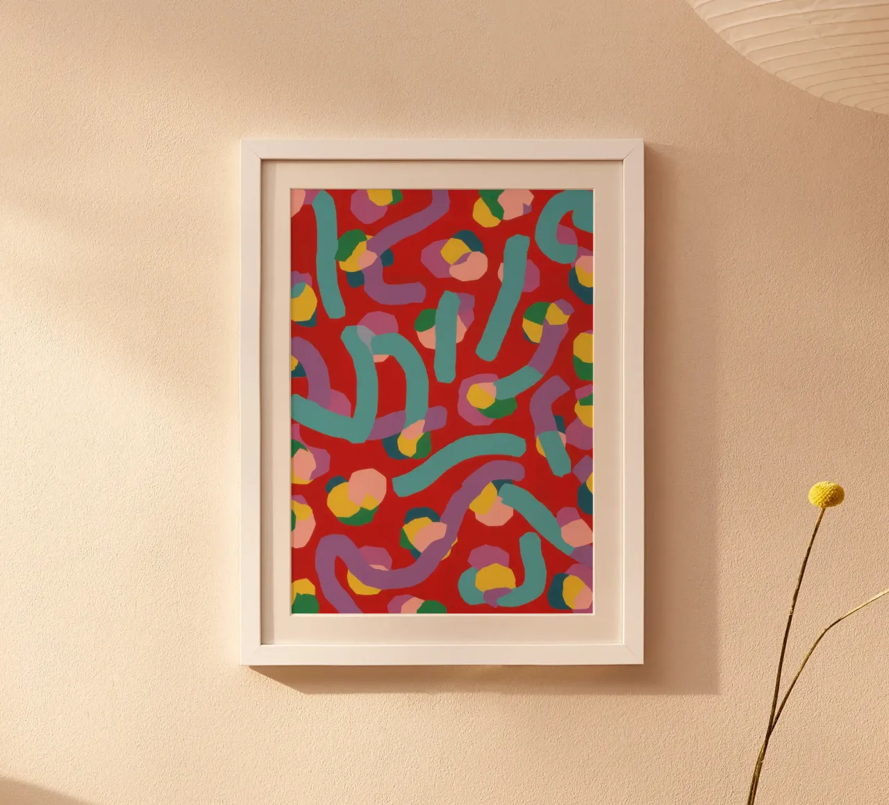 Crimson Confetti Rain poster con telaio in legno da Enter Bloom