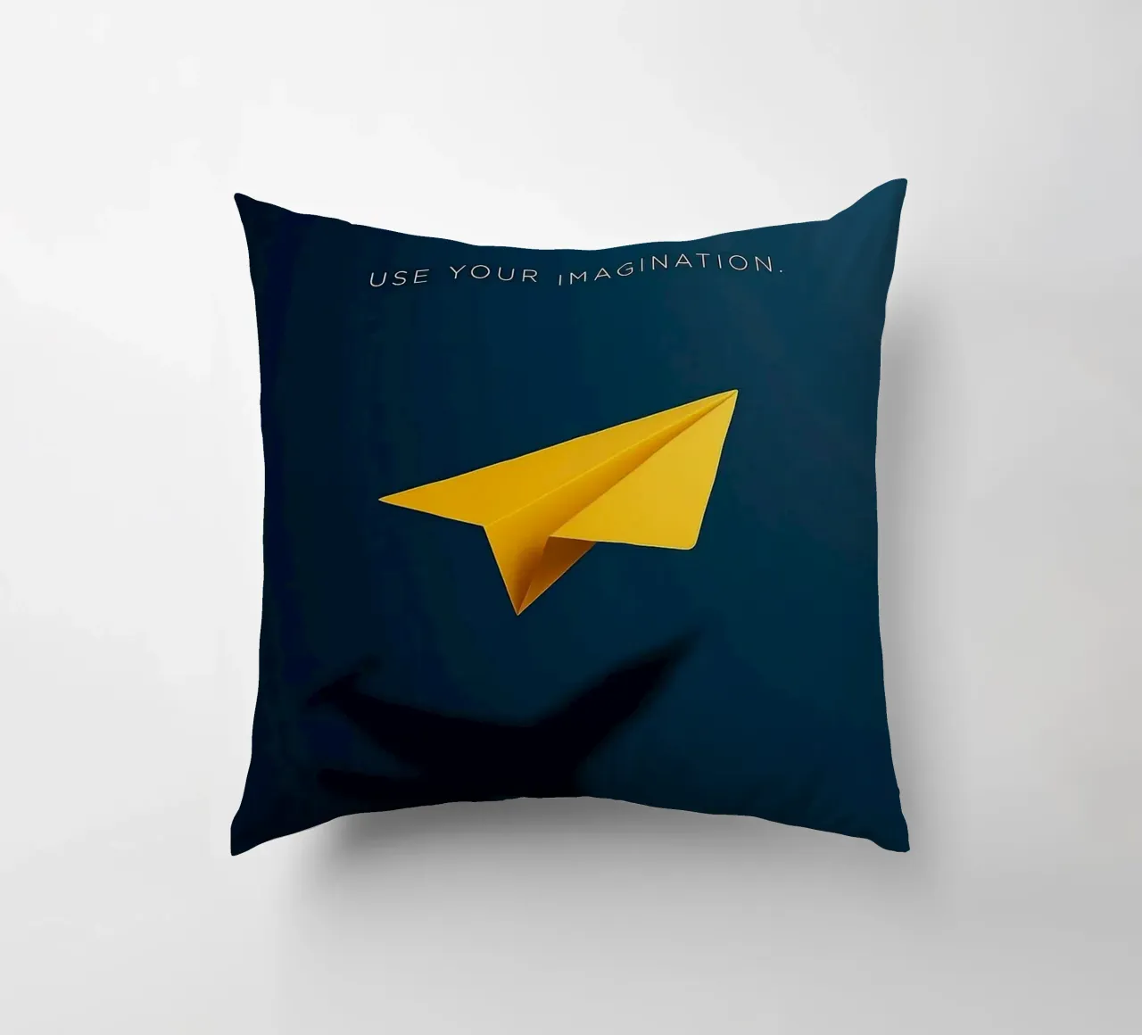 paper plane shape cuscino da comura