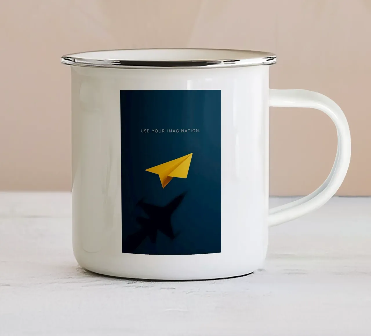 paper plane shape tazza in smalto da comura
