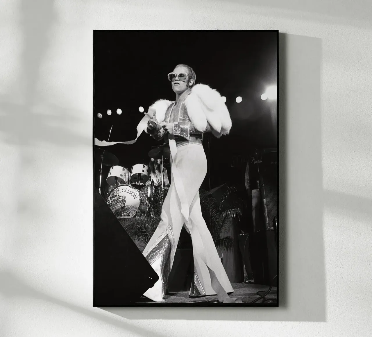 Elton John plexiglass da vintgeseyn