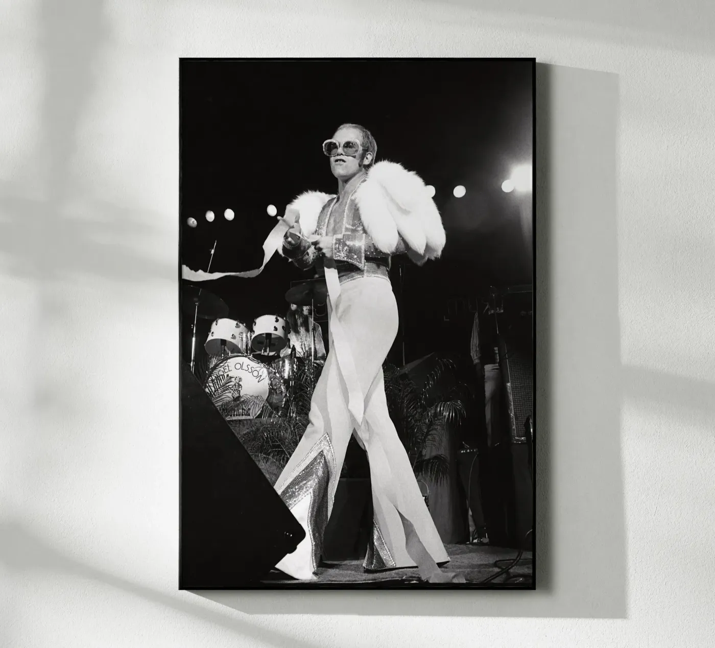 Elton John plexiglass da vintgeseyn