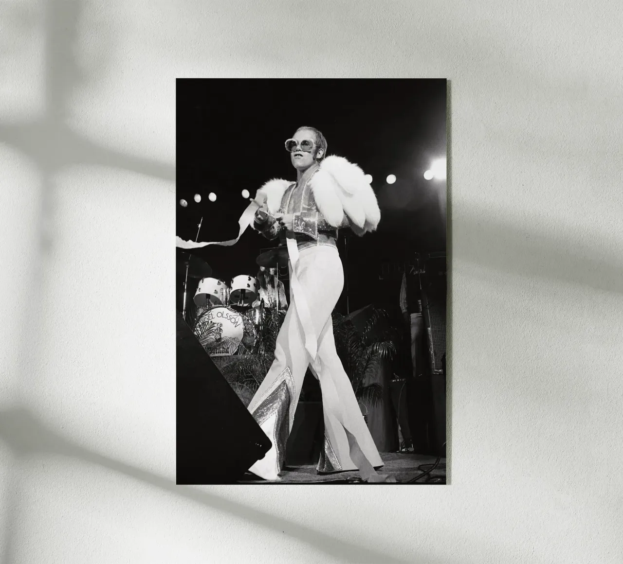 Elton John plexiglass da vintgeseyn