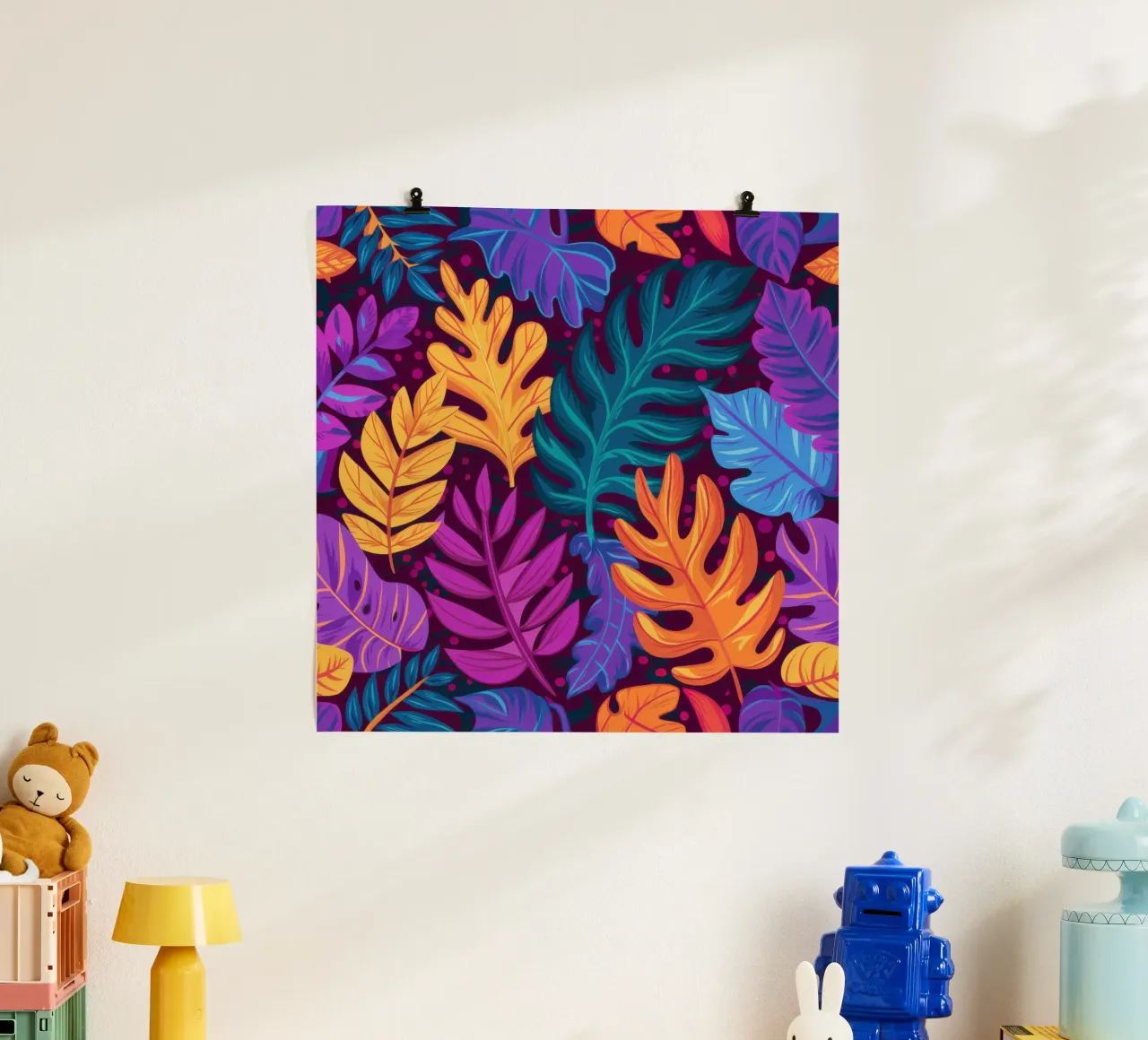 Notturno di foglie elettriche poster con telaio in alluminio da Wish Studio