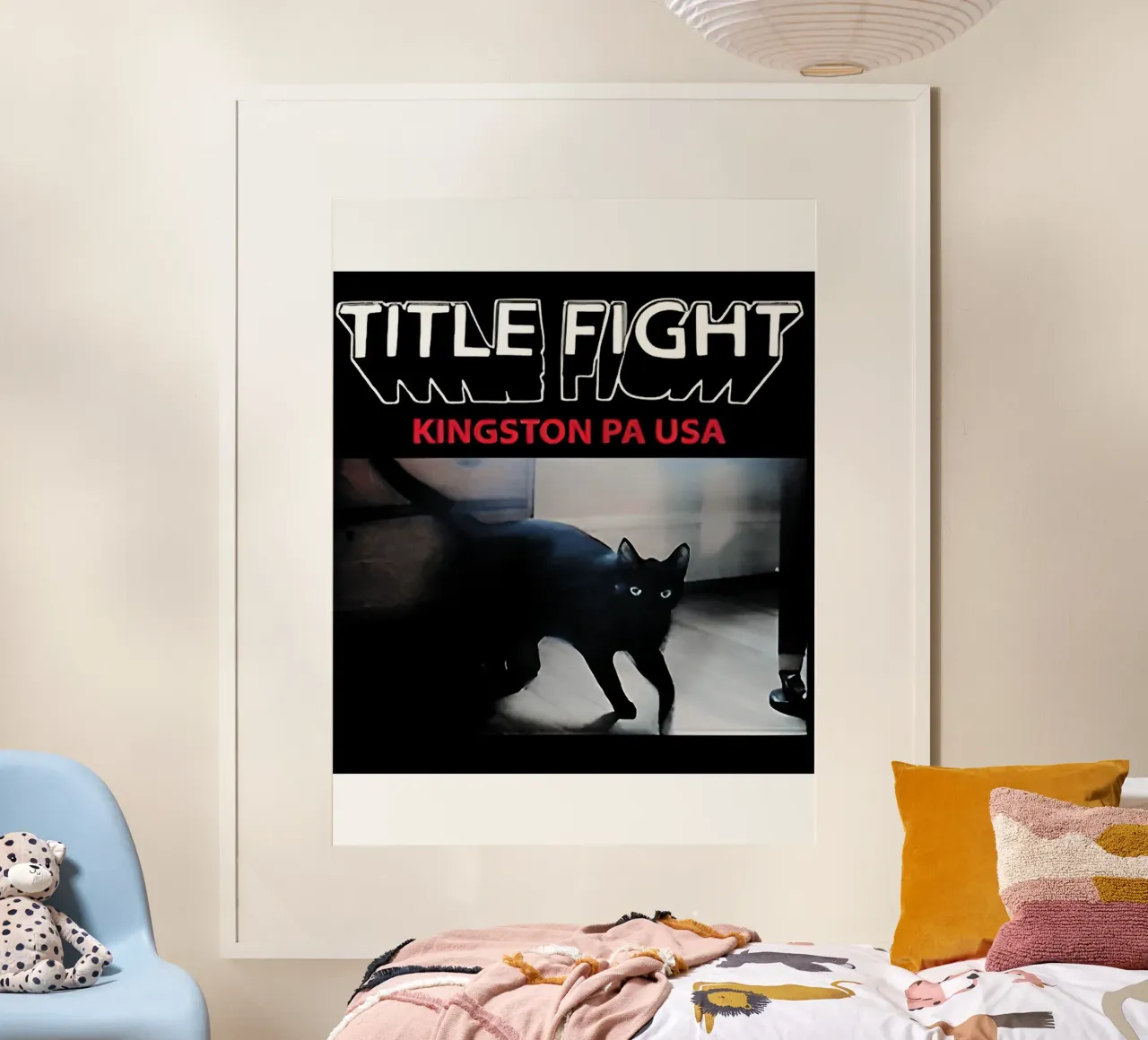 Titolo Combattimento Gatto Nero poster con telaio in plastica da Charlotte Martin