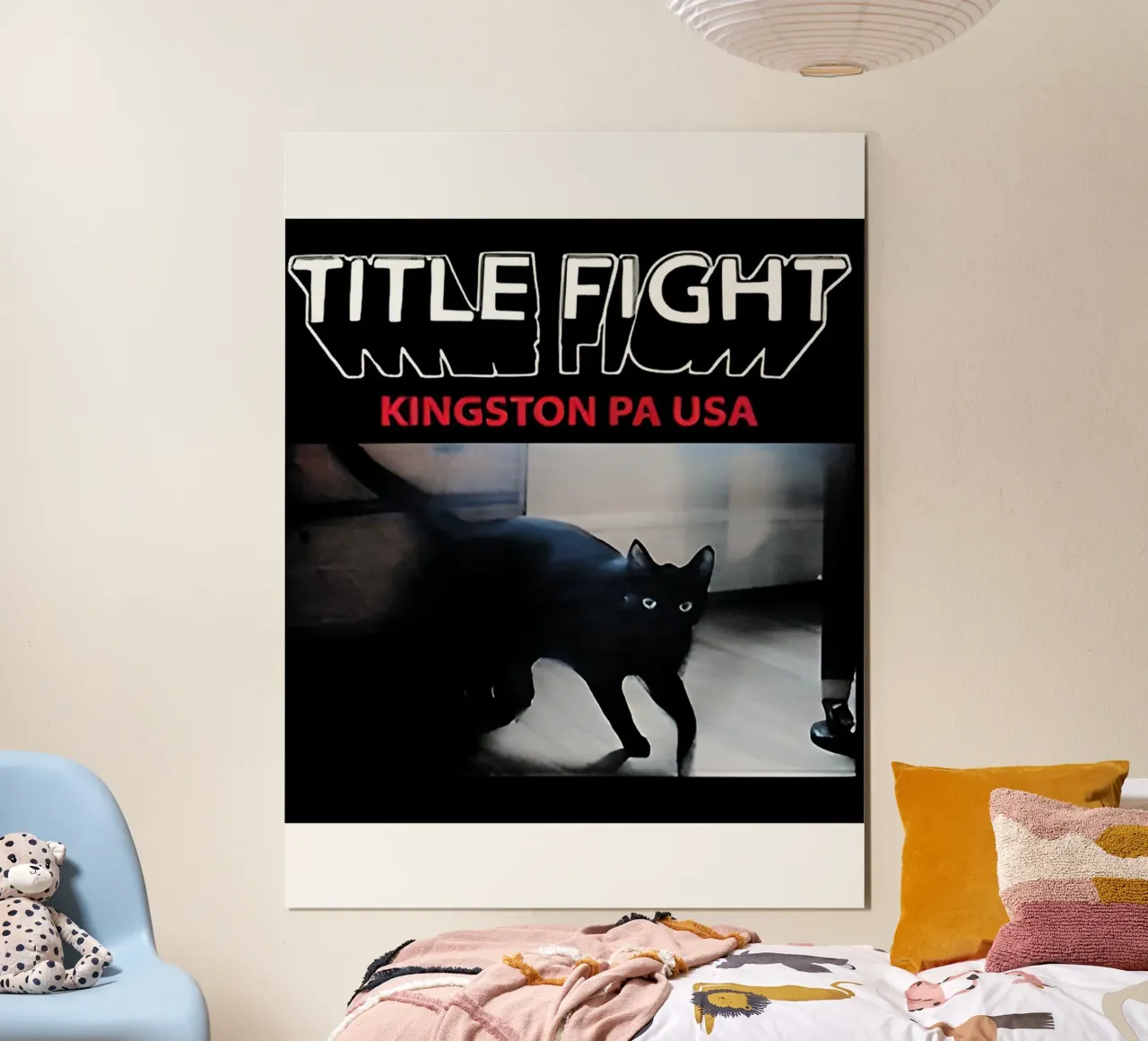 Titolo Combattimento Gatto Nero poster con telaio in plastica da Charlotte Martin