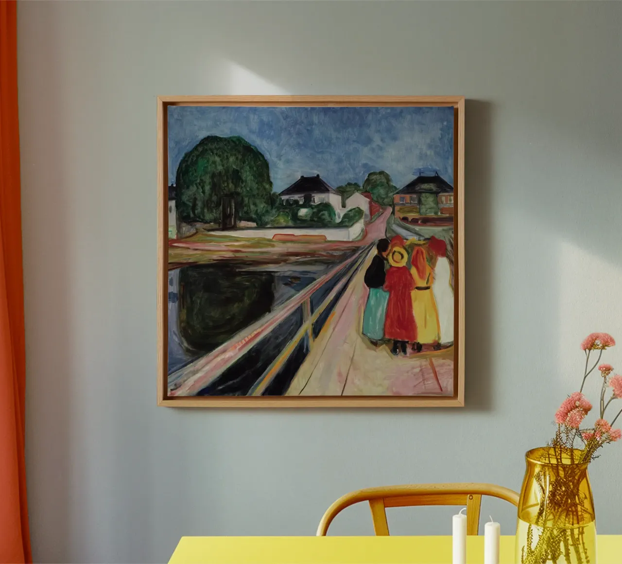 Mädchen auf der Brücke - II von Edvard Munch Leinwand mit Schattenfugenrahmen von Rayretr