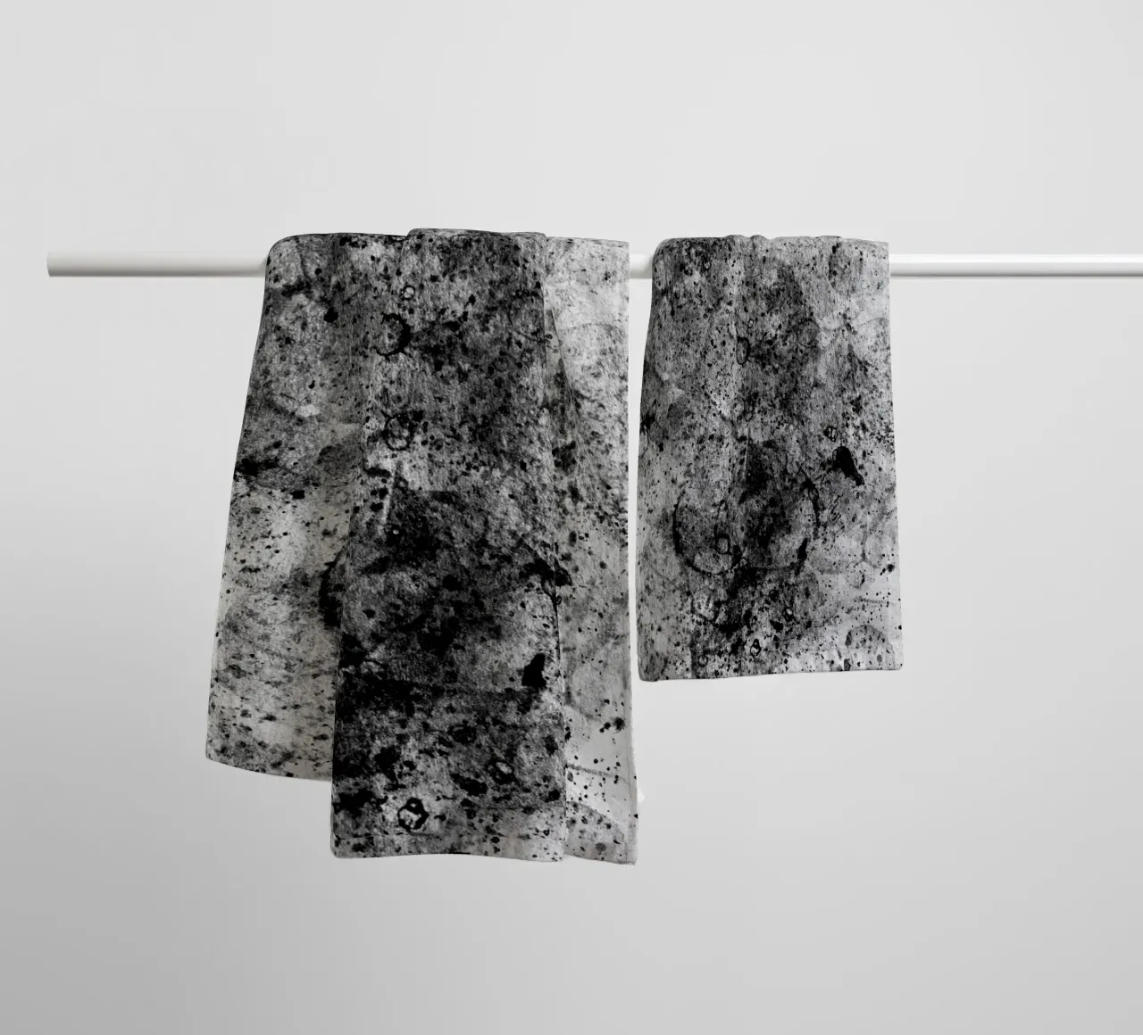 Abstract Artwork Greyscale #3 asciugamano da bagno da kathrinmay