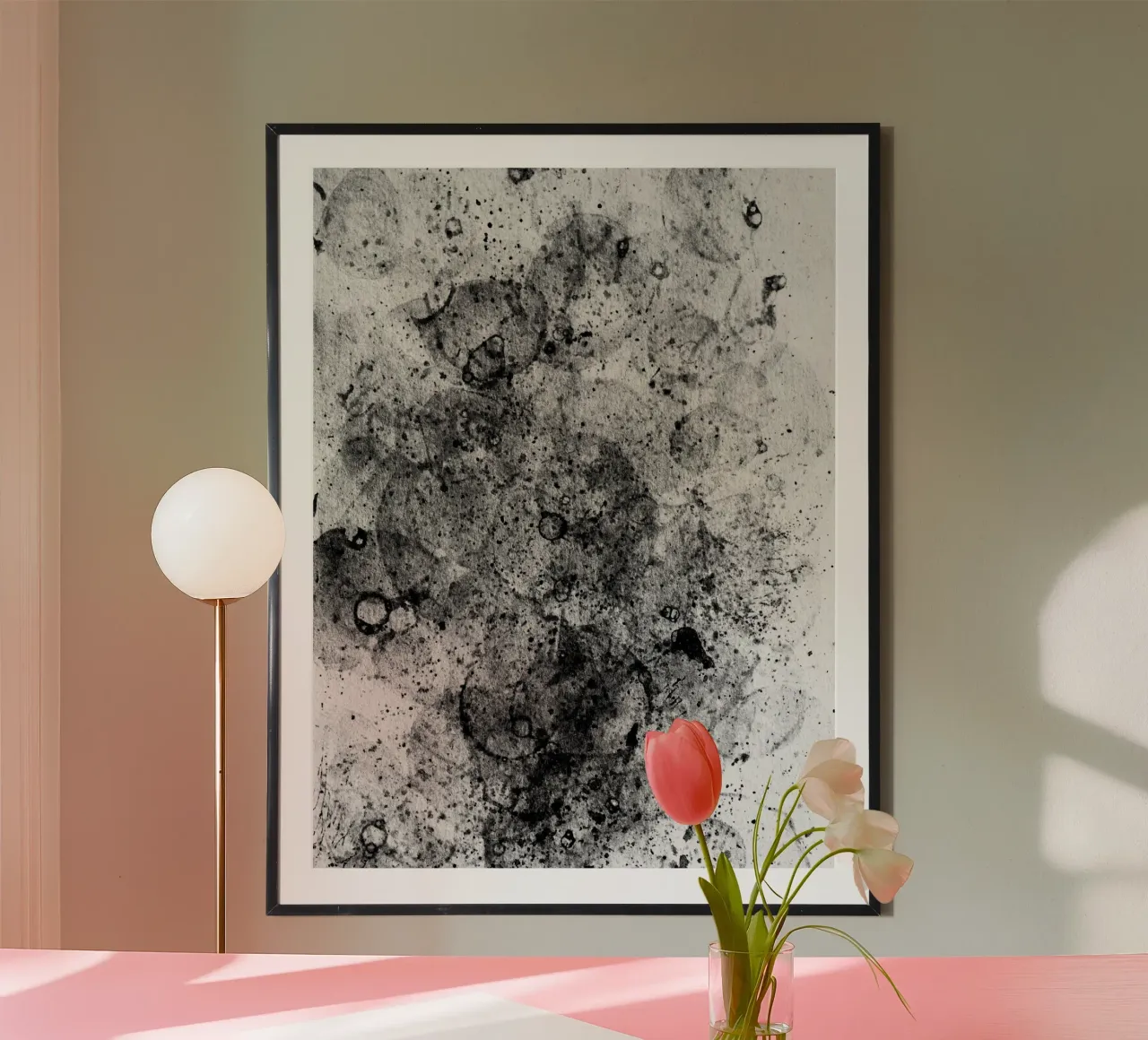 Abstract Artwork Greyscale #3 poster con marco de madera de kathrinmay