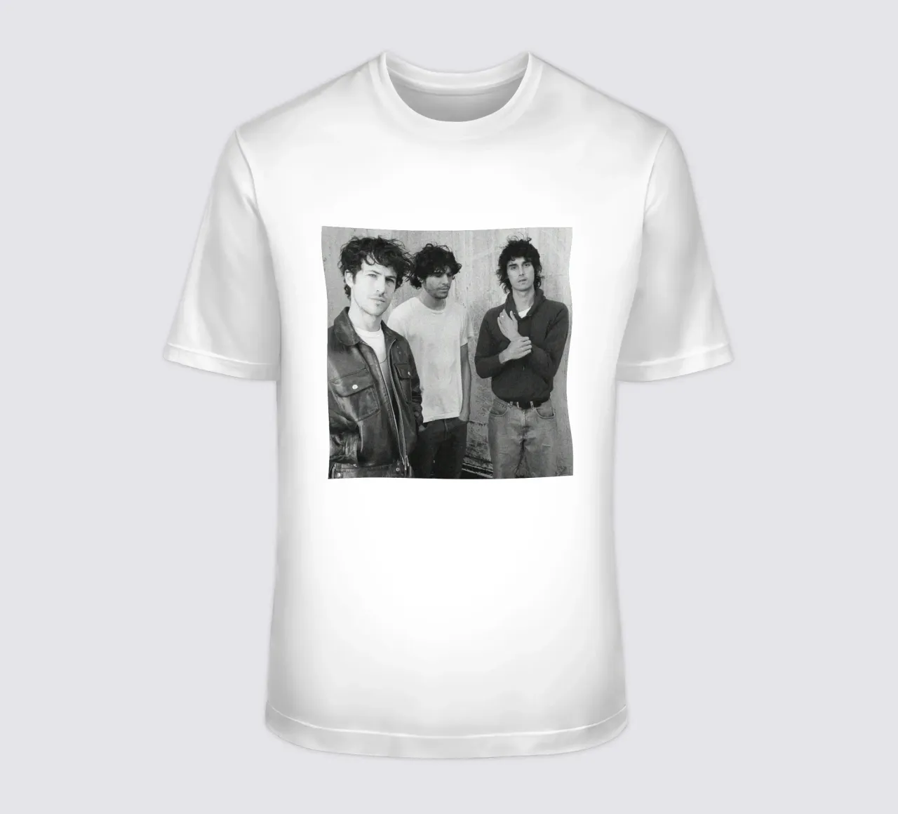 Gloed in schaduwen t-shirt van ktlocb