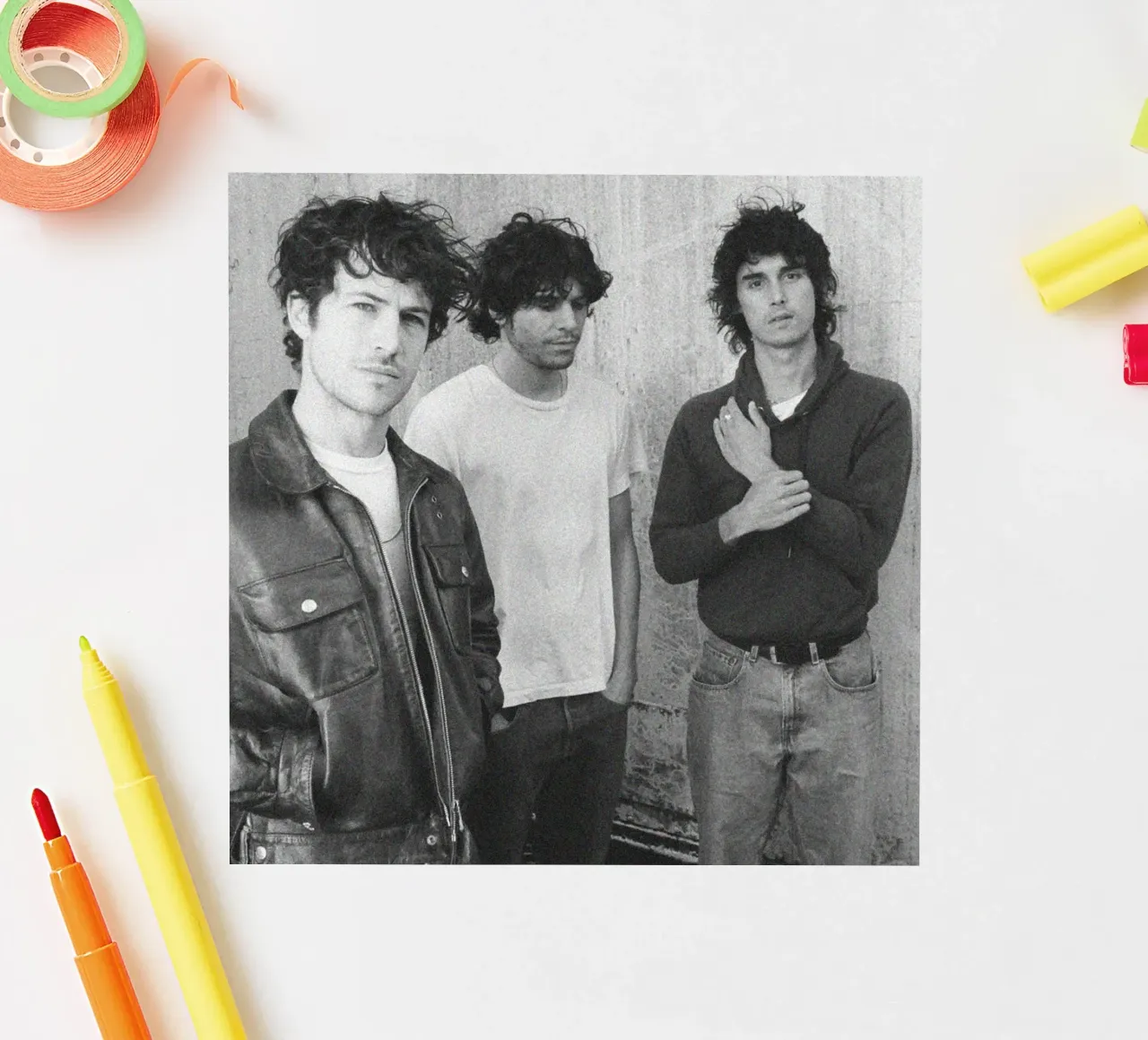 Gloed in schaduwen sticker van ktlocb