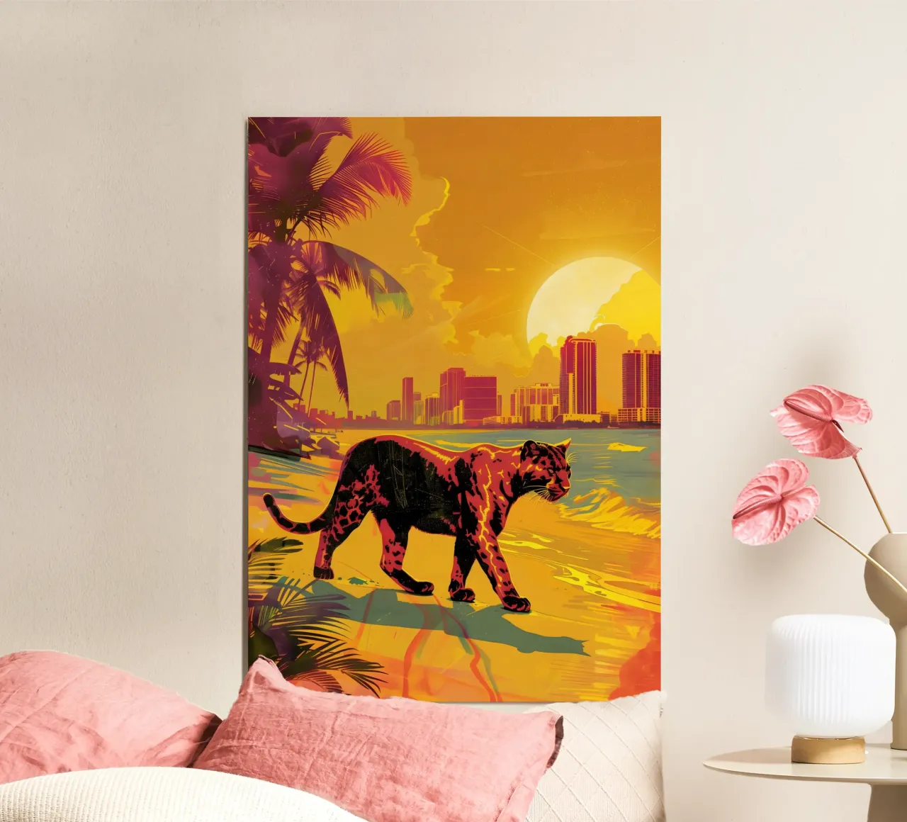 Puma sulla spiaggia di Miami poster con telaio in plastica da WILD ART