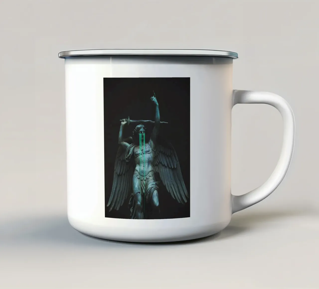 The Judgement tazza in smalto da Frank Moth
