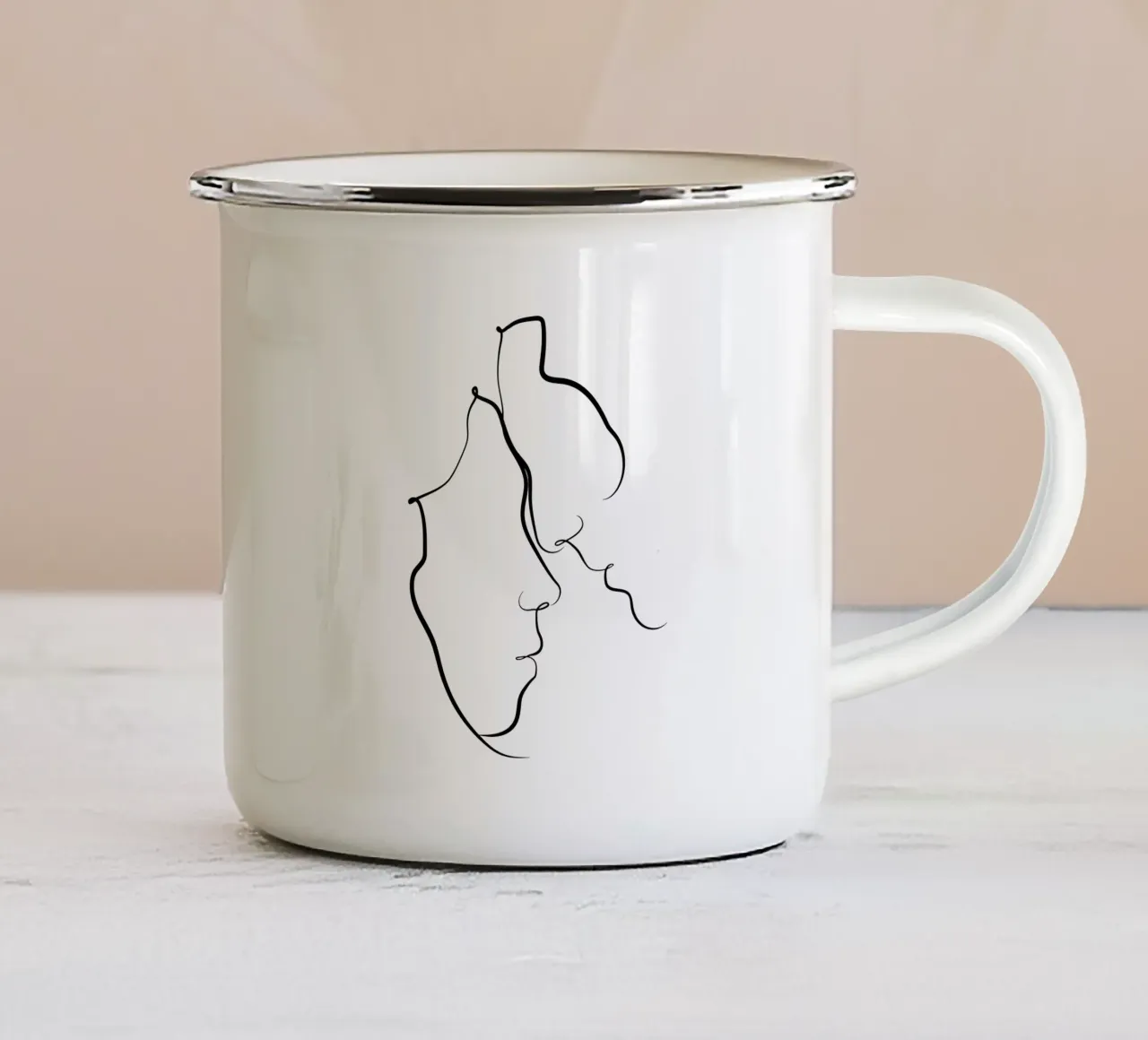 Liebespaar Kopf an Kopf - Linienkunst tazza in smalto da pierosvisuals