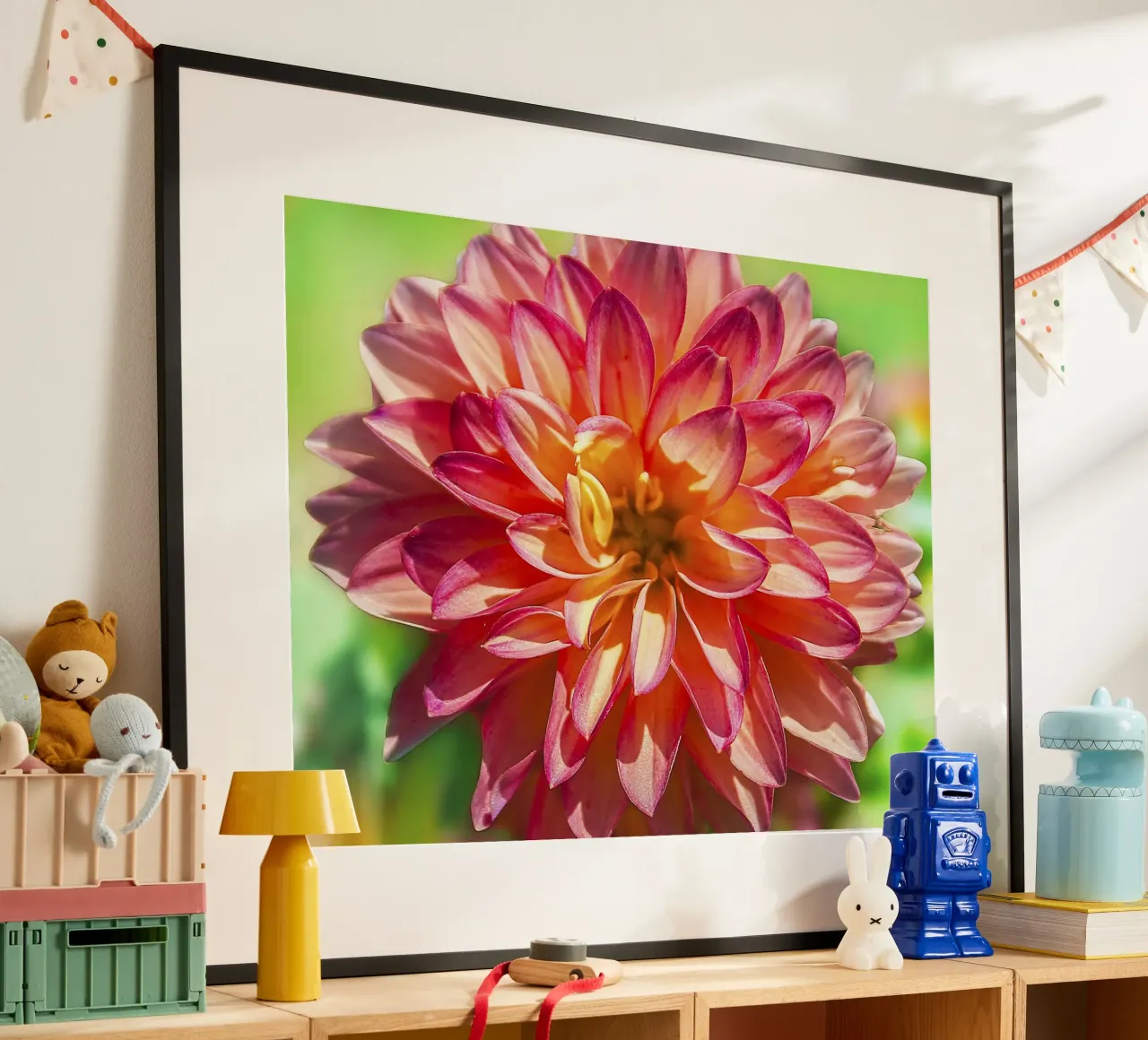 Your Inner Dahlia - Stampa d'arte da parete di un fiore vibrante poster da jay