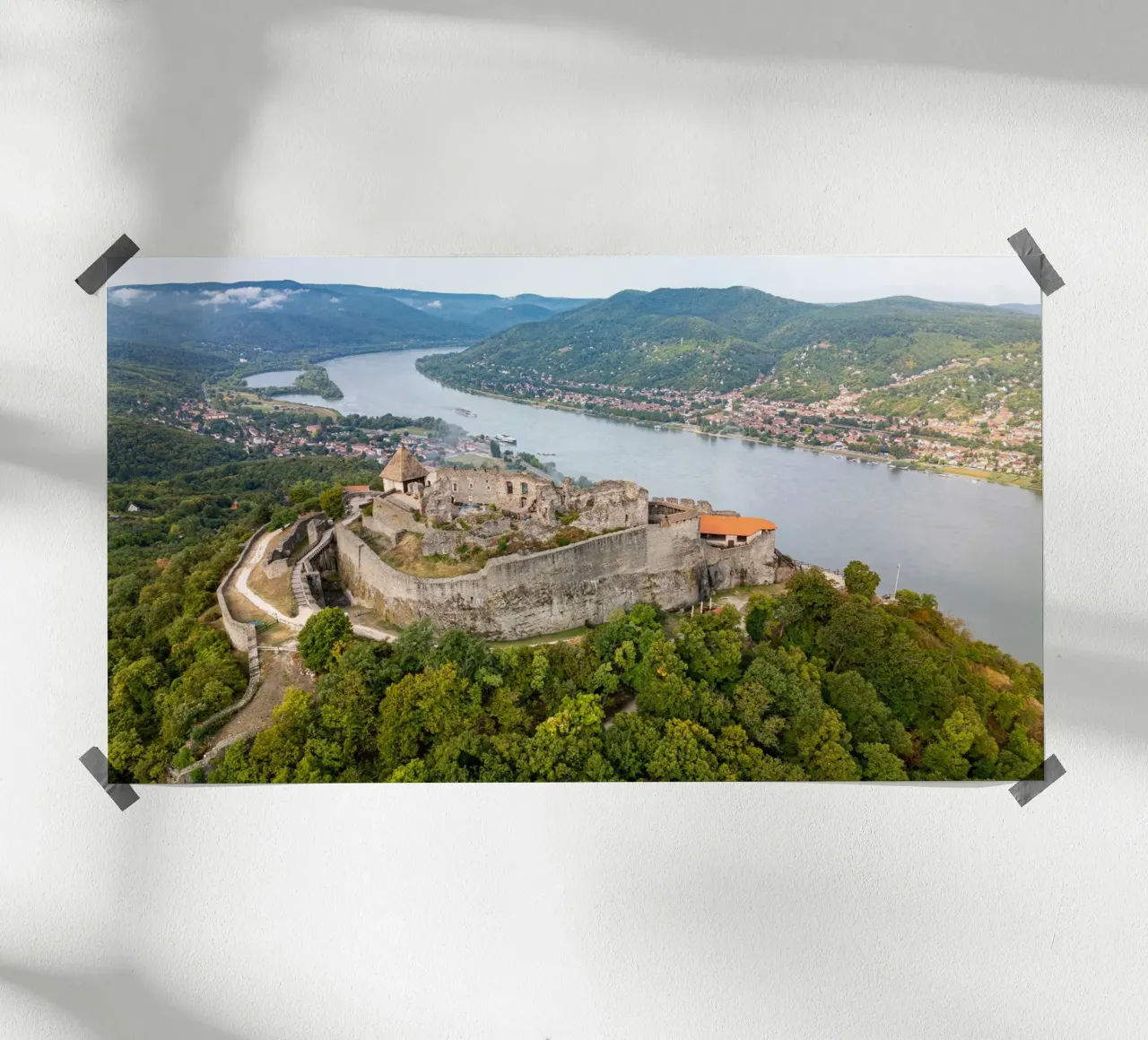 Vista aerea di Visegrad poster da anderm