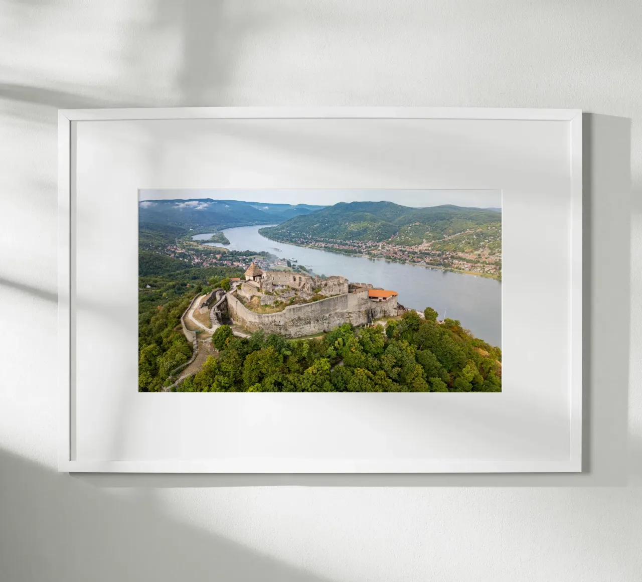 Vista aerea di Visegrad poster da anderm