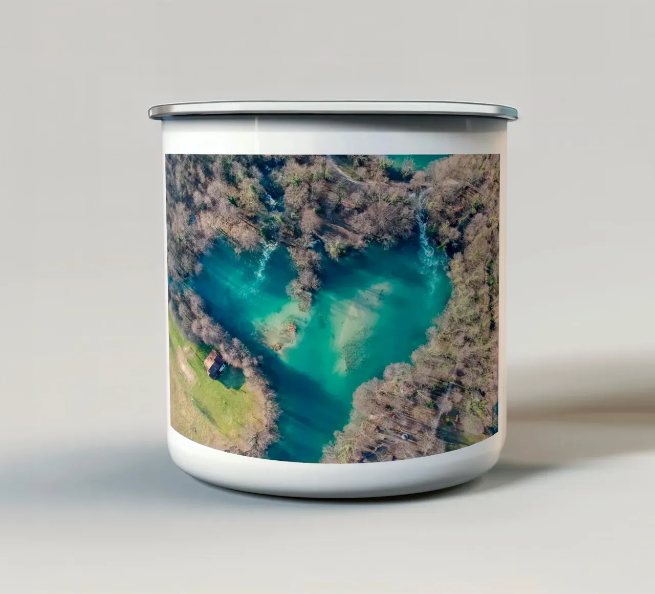 Lago a forma di cuore tazza in smalto da anderm
